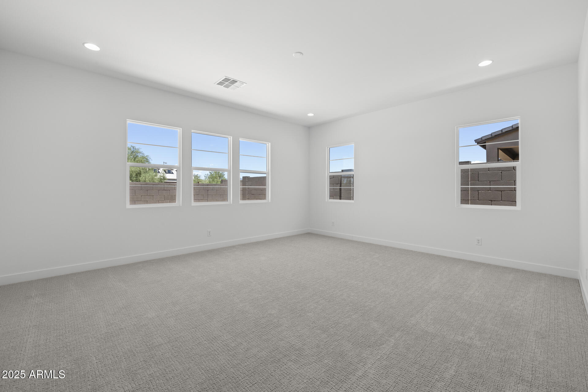 4210 E DESERT VISTA Trail
