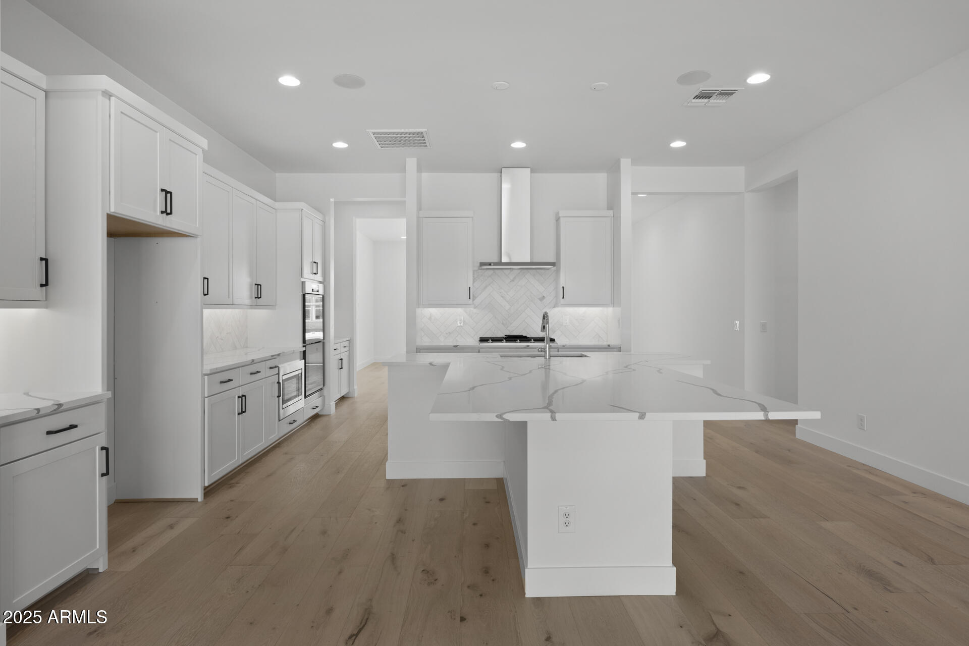 4210 E DESERT VISTA Trail