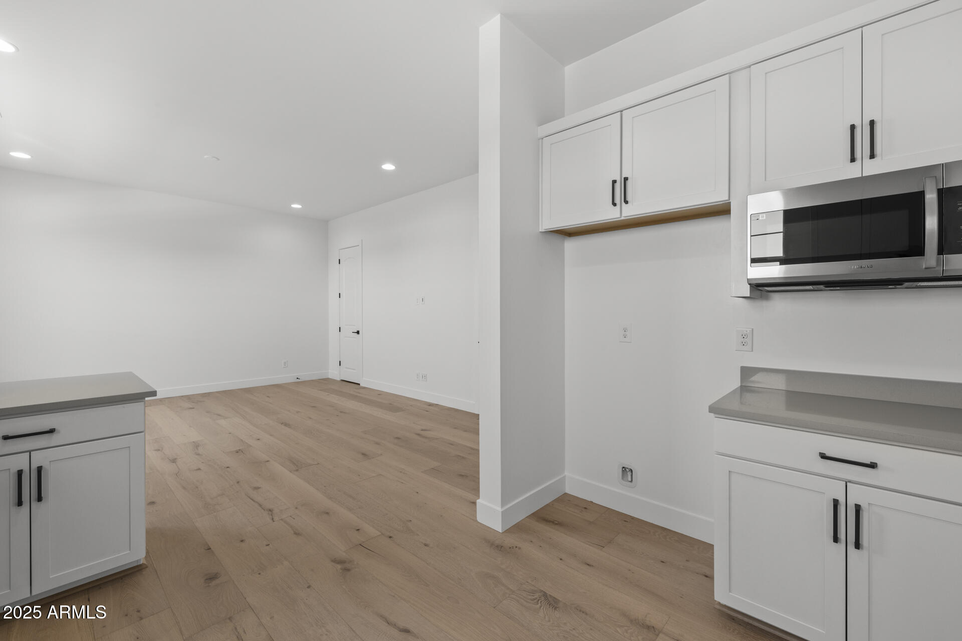 4210 E DESERT VISTA Trail