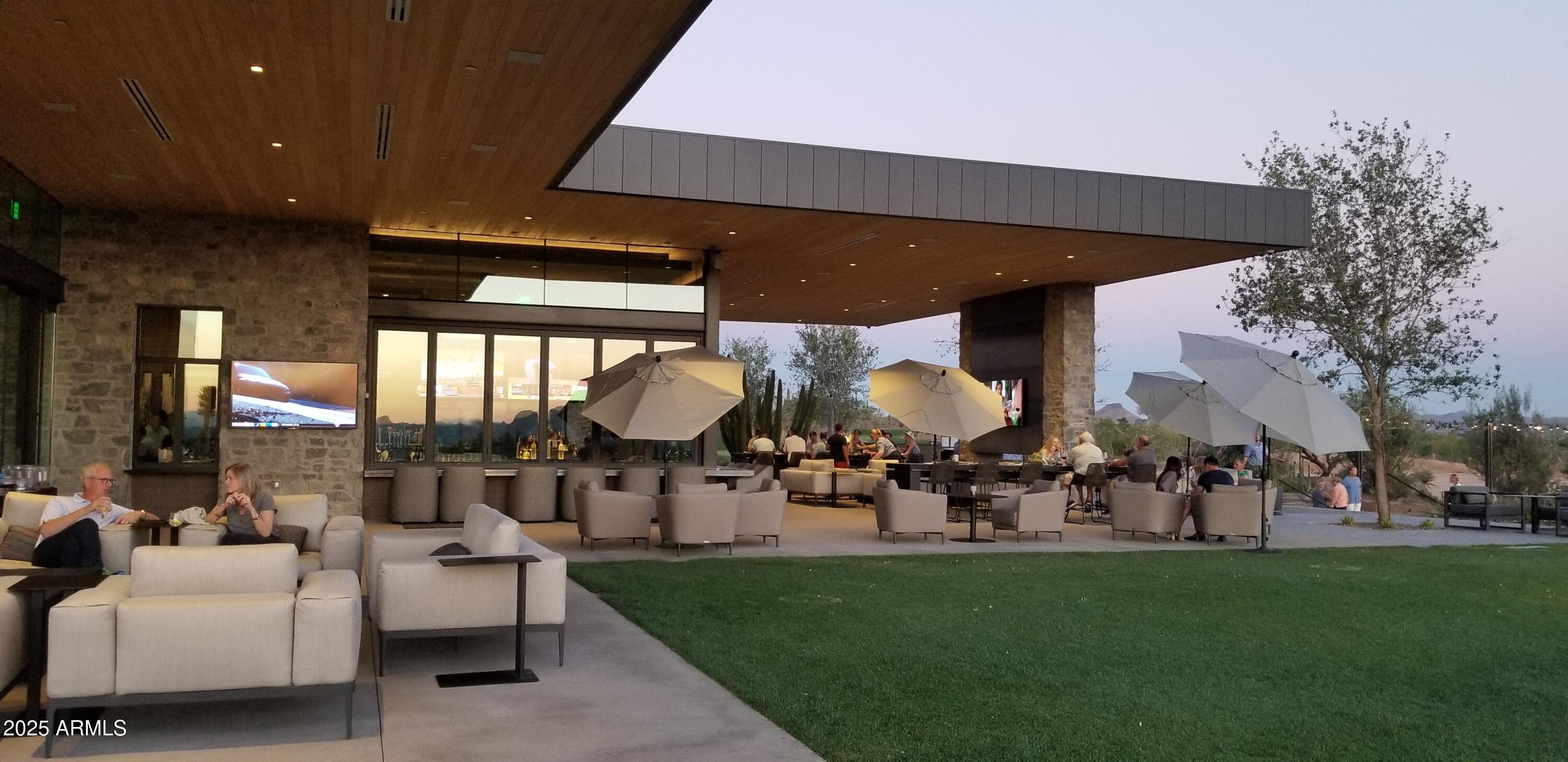 10651 E FERNWOOD Lane