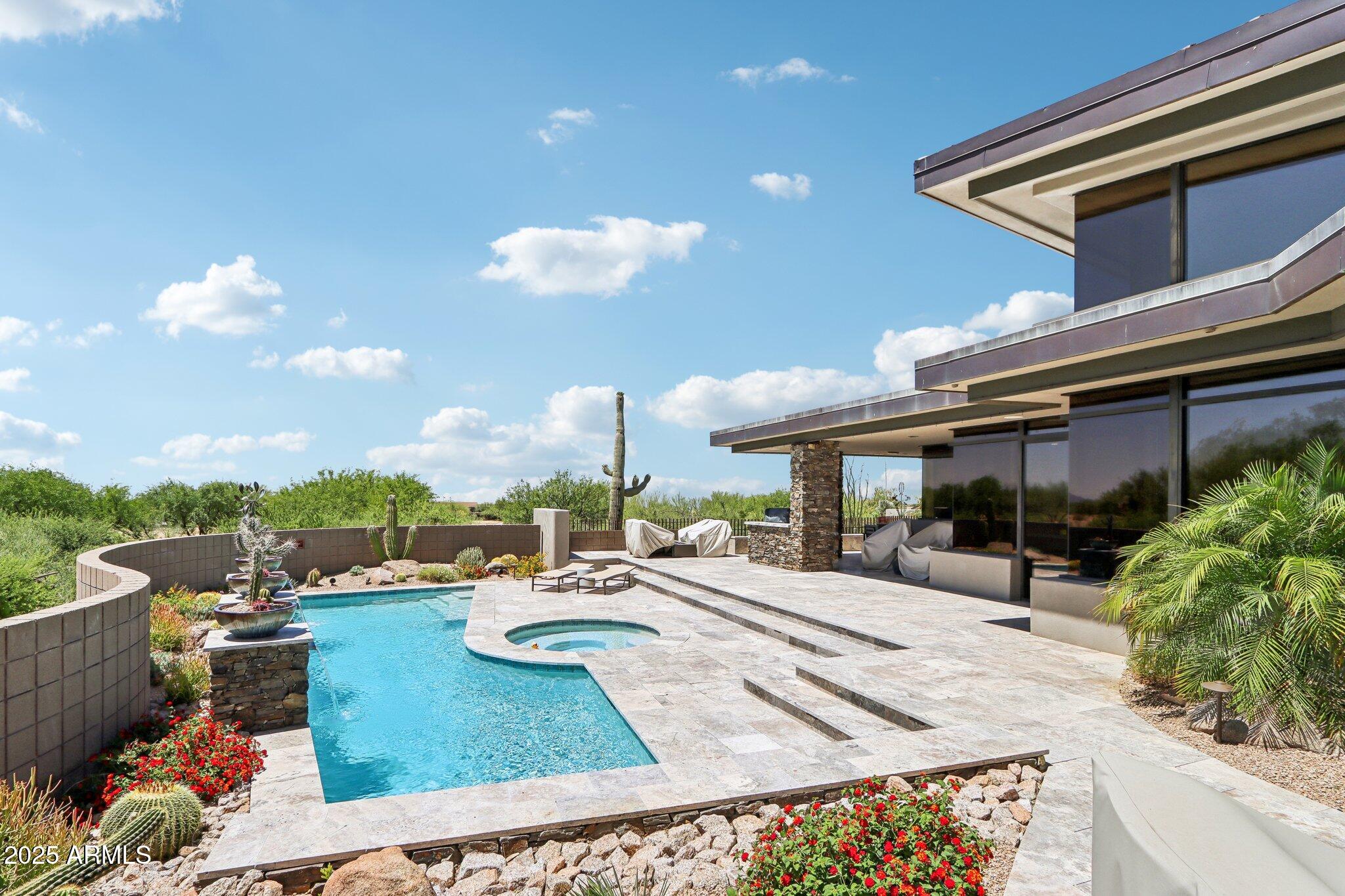 10651 E FERNWOOD Lane