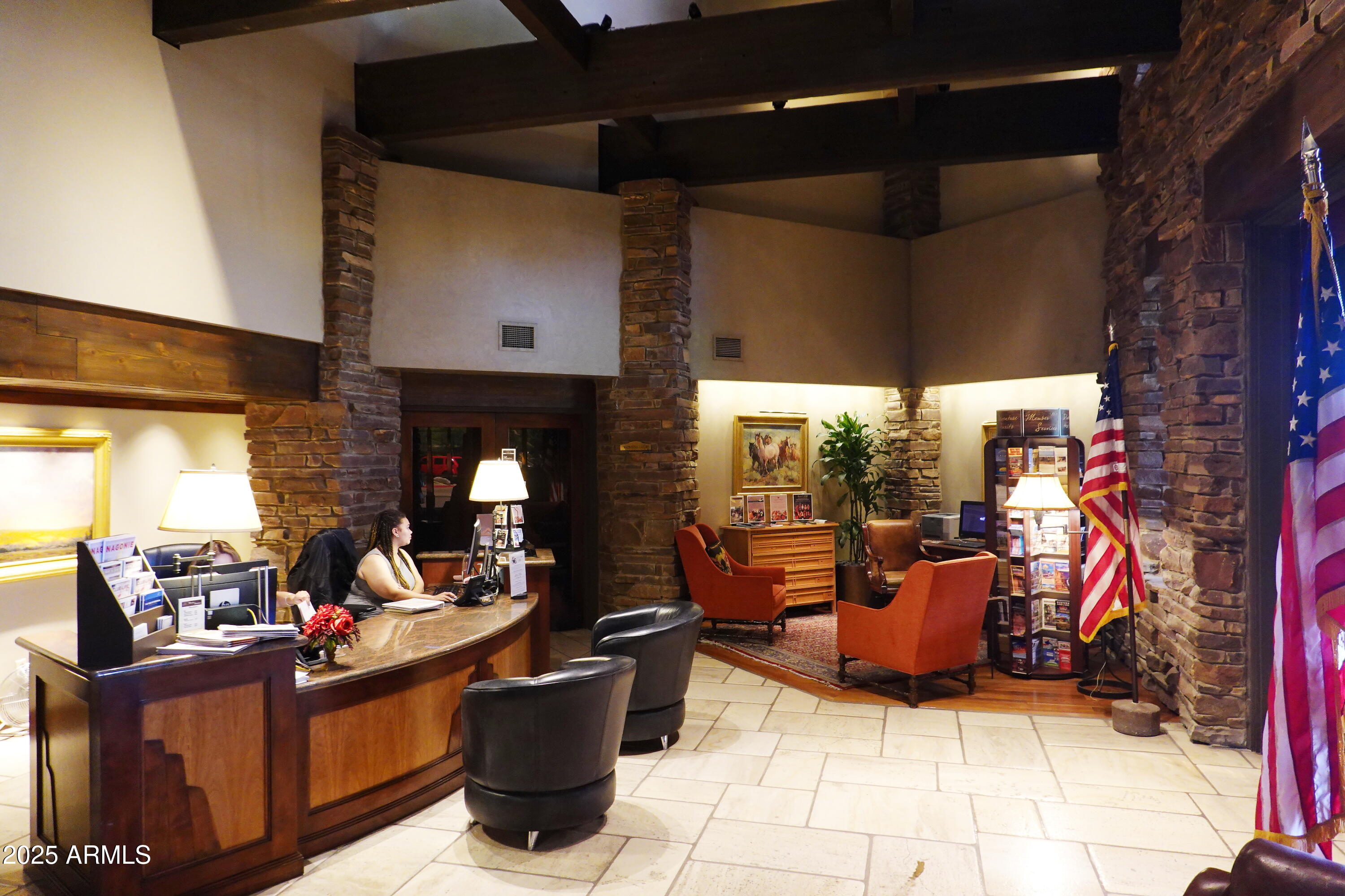 10651 E FERNWOOD Lane