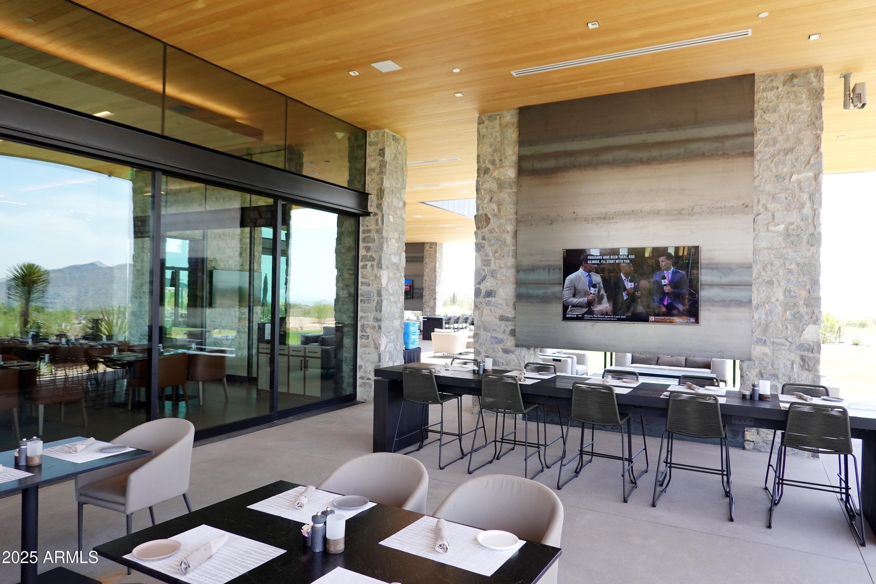 10651 E FERNWOOD Lane