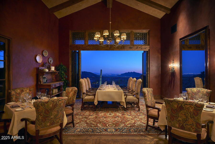 10651 E FERNWOOD Lane