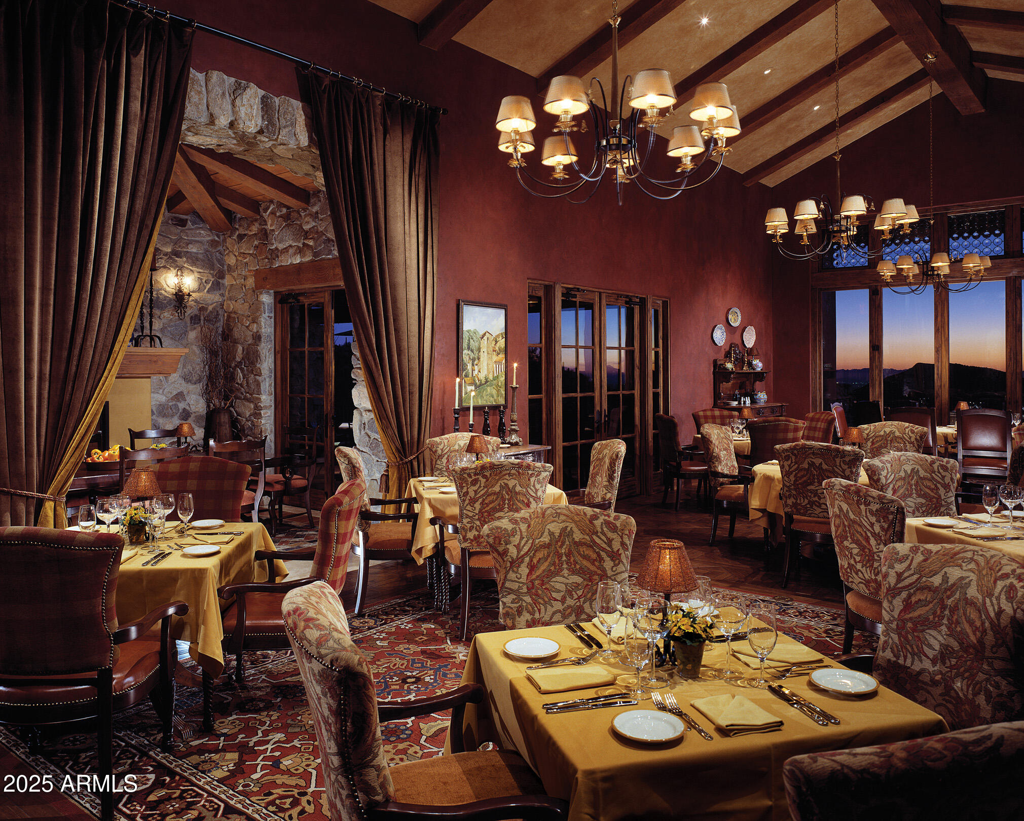 10651 E FERNWOOD Lane