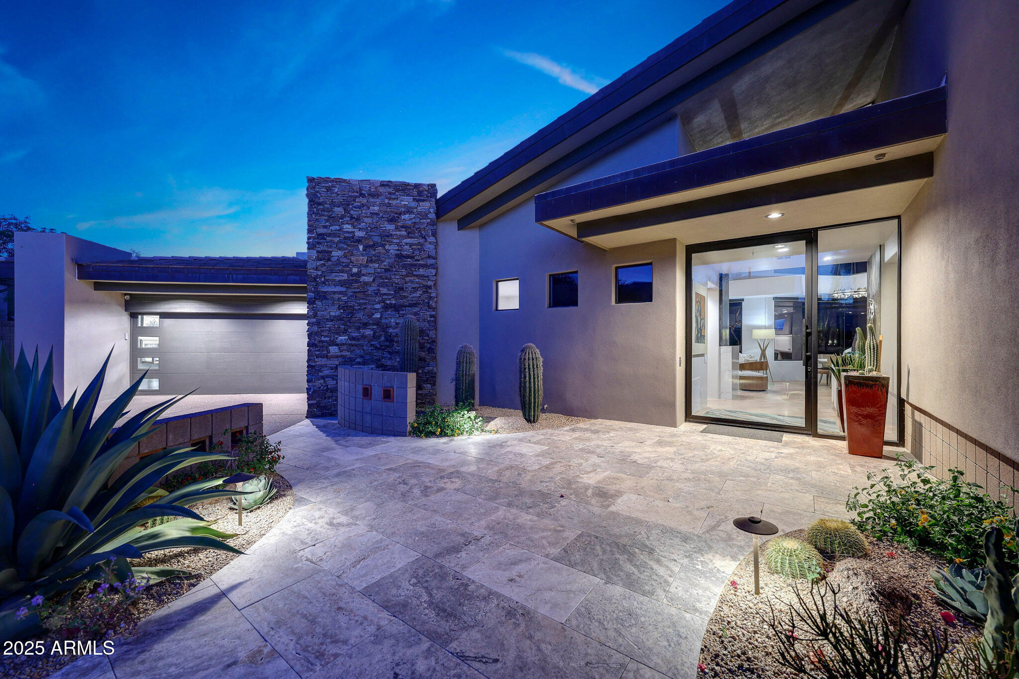 10651 E FERNWOOD Lane