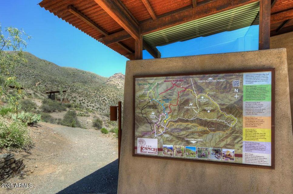 10651 E FERNWOOD Lane