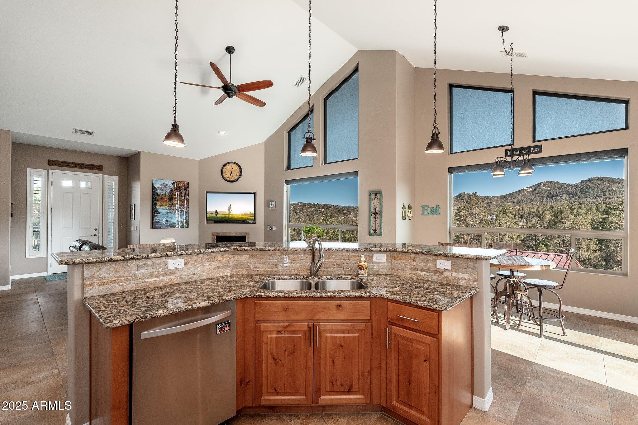 1456 EUREKA RIDGE Way