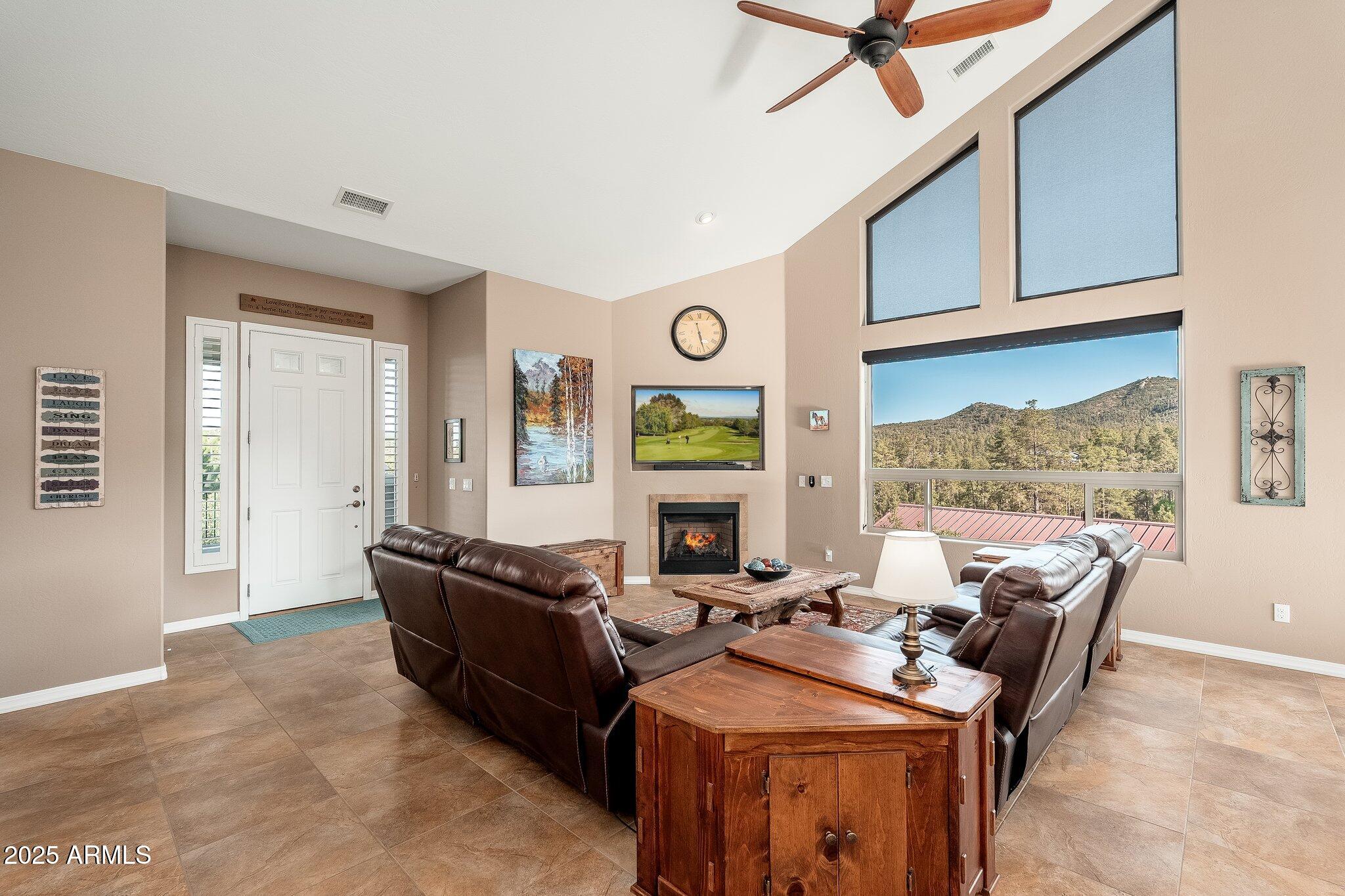 1456 EUREKA RIDGE Way