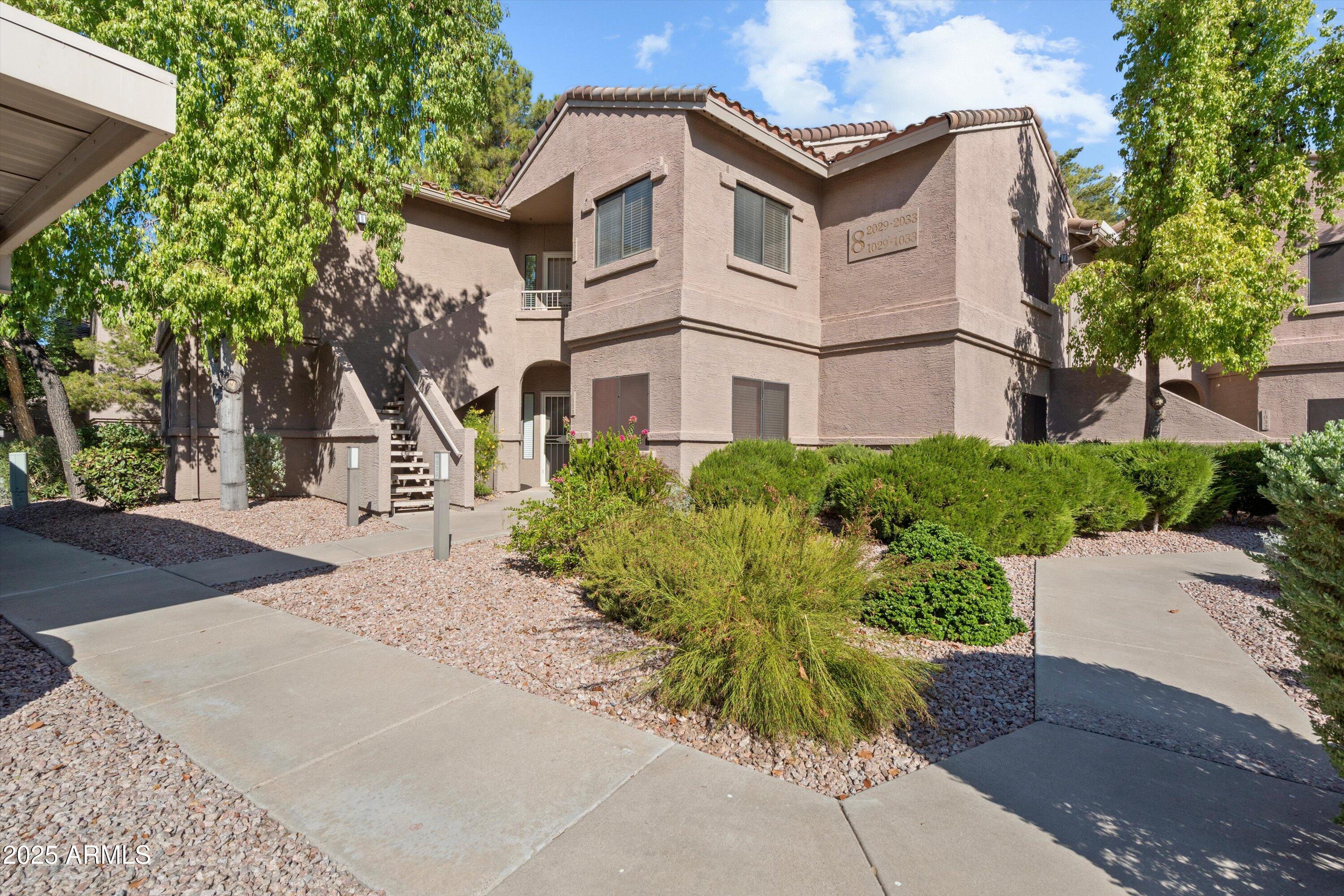 15050 N THOMPSON PEAK Parkway, 2033