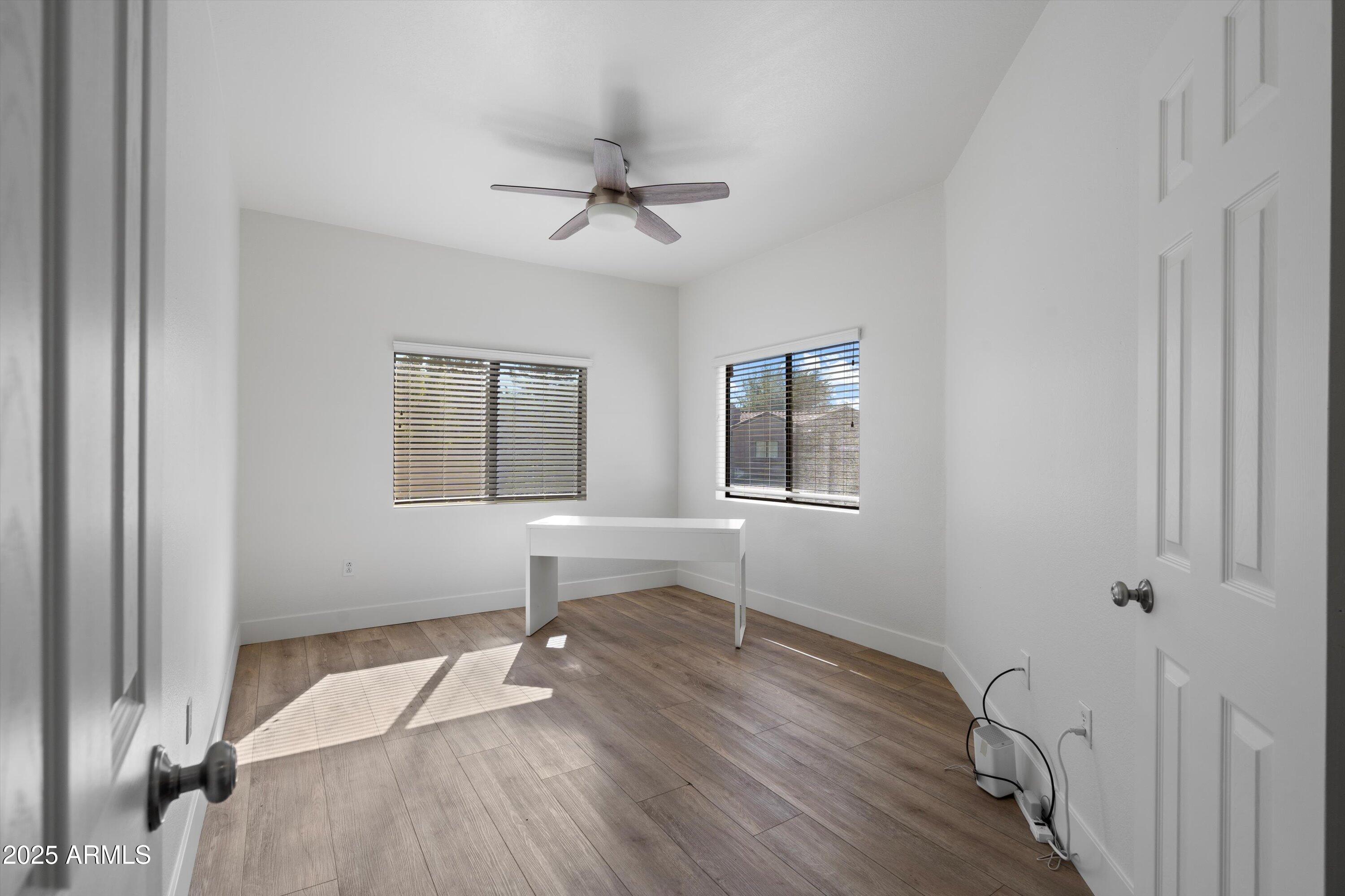 15050 N THOMPSON PEAK Parkway, 2033