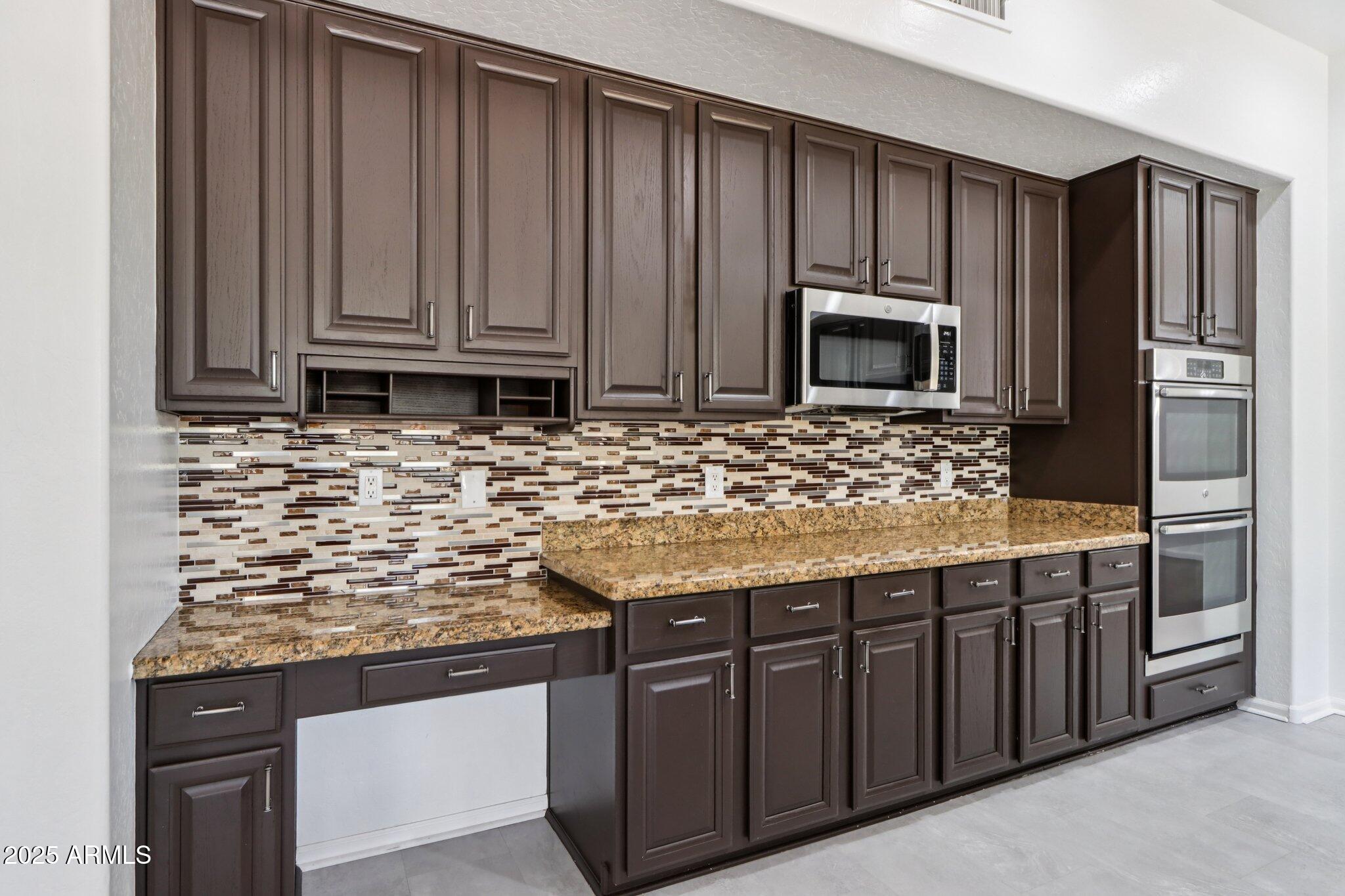 2403 E SAN TAN Street