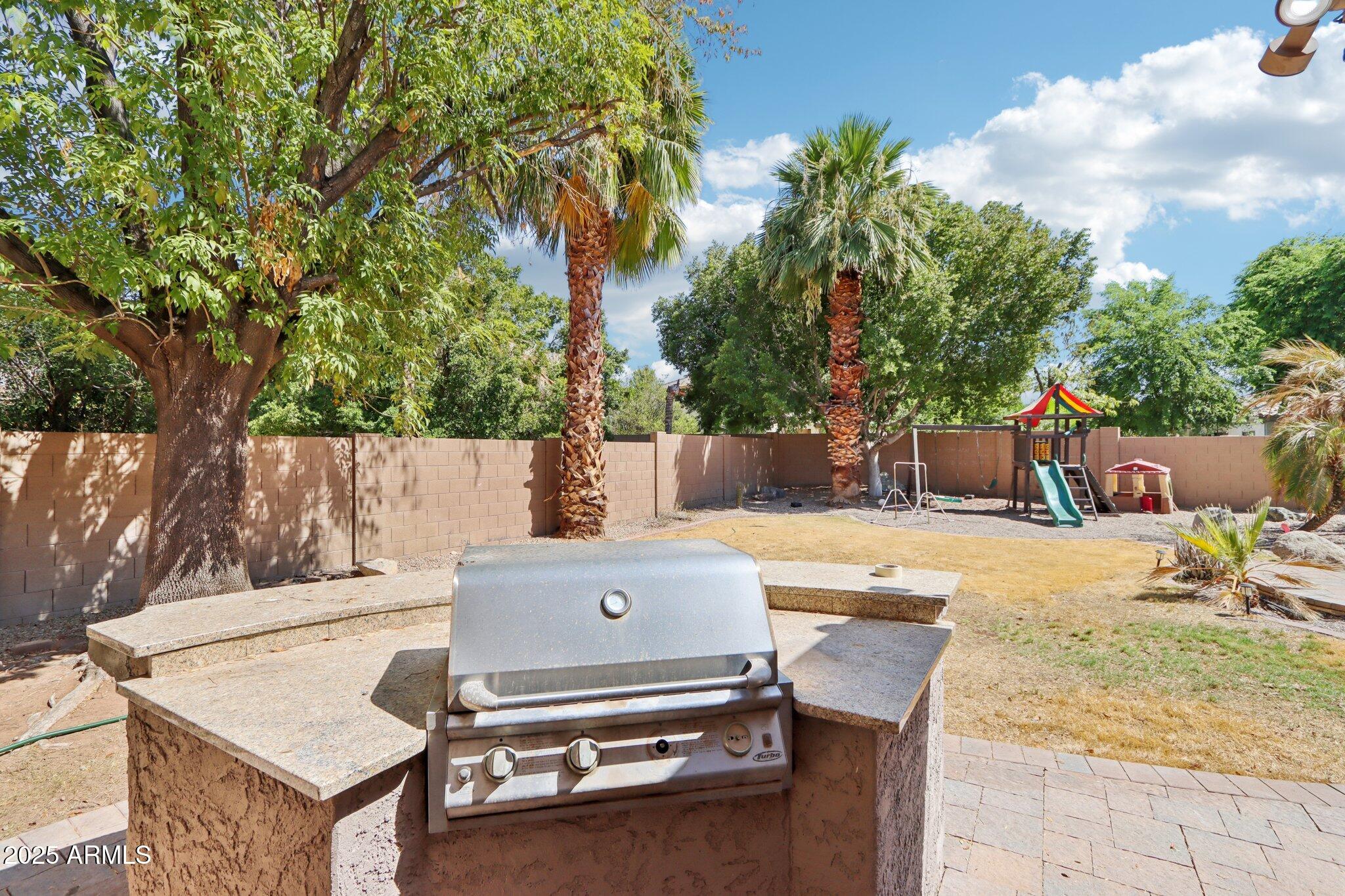 2403 E SAN TAN Street