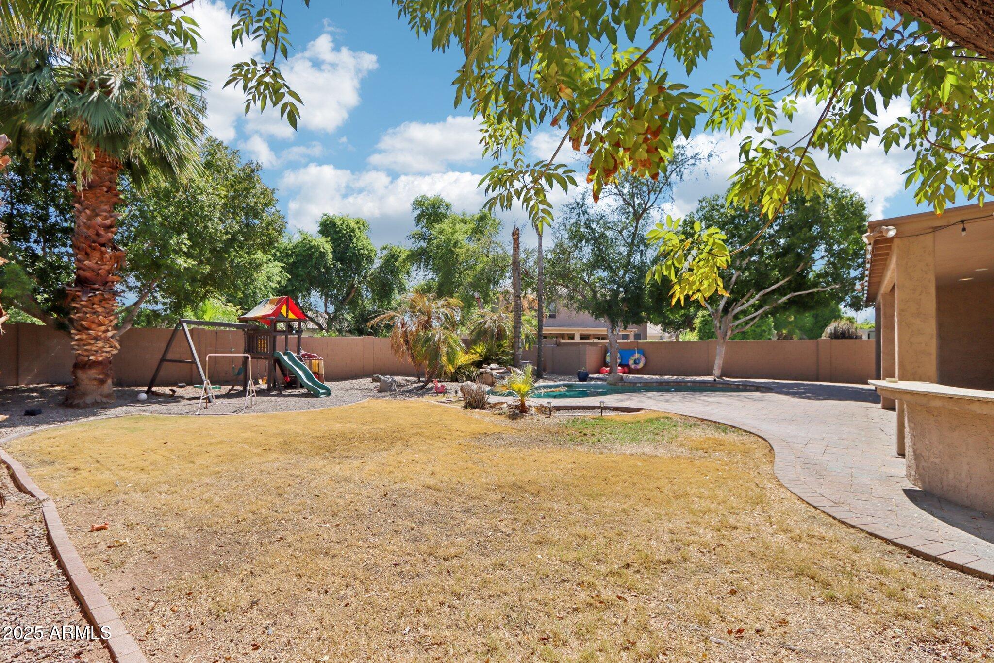 2403 E SAN TAN Street