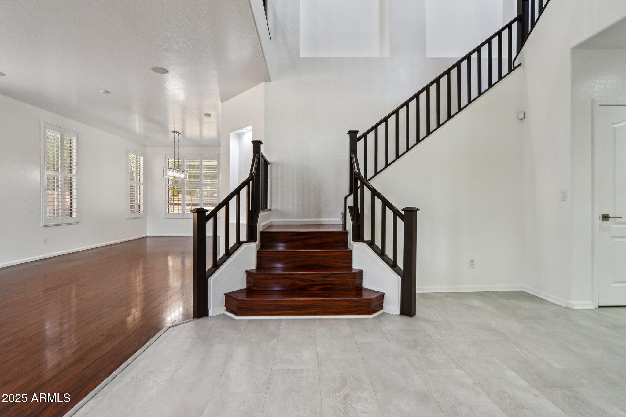 2403 E SAN TAN Street