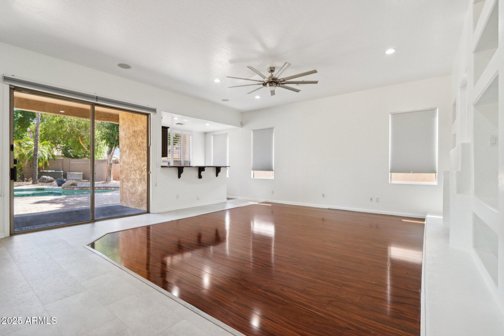 2403 E SAN TAN Street