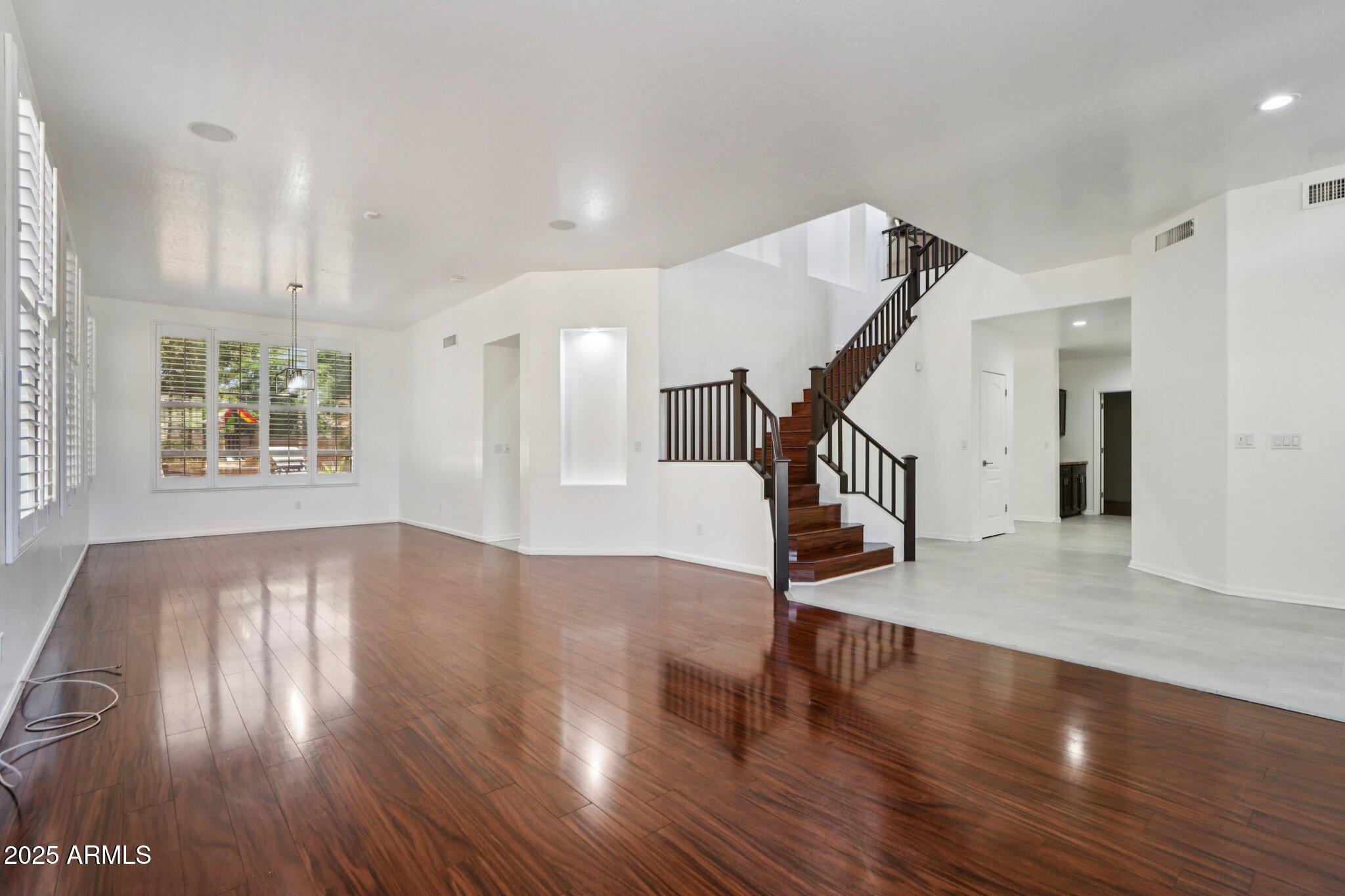 2403 E SAN TAN Street