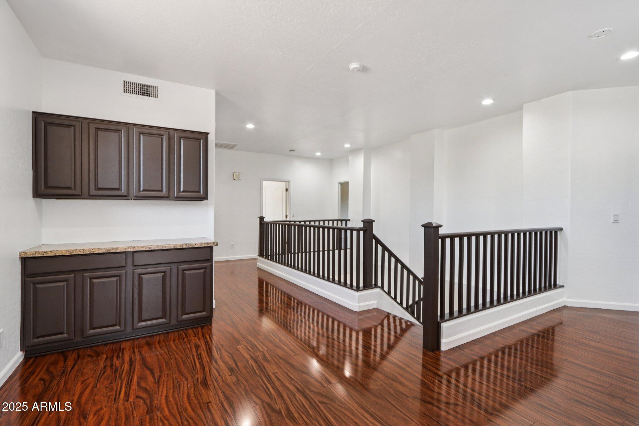 2403 E SAN TAN Street