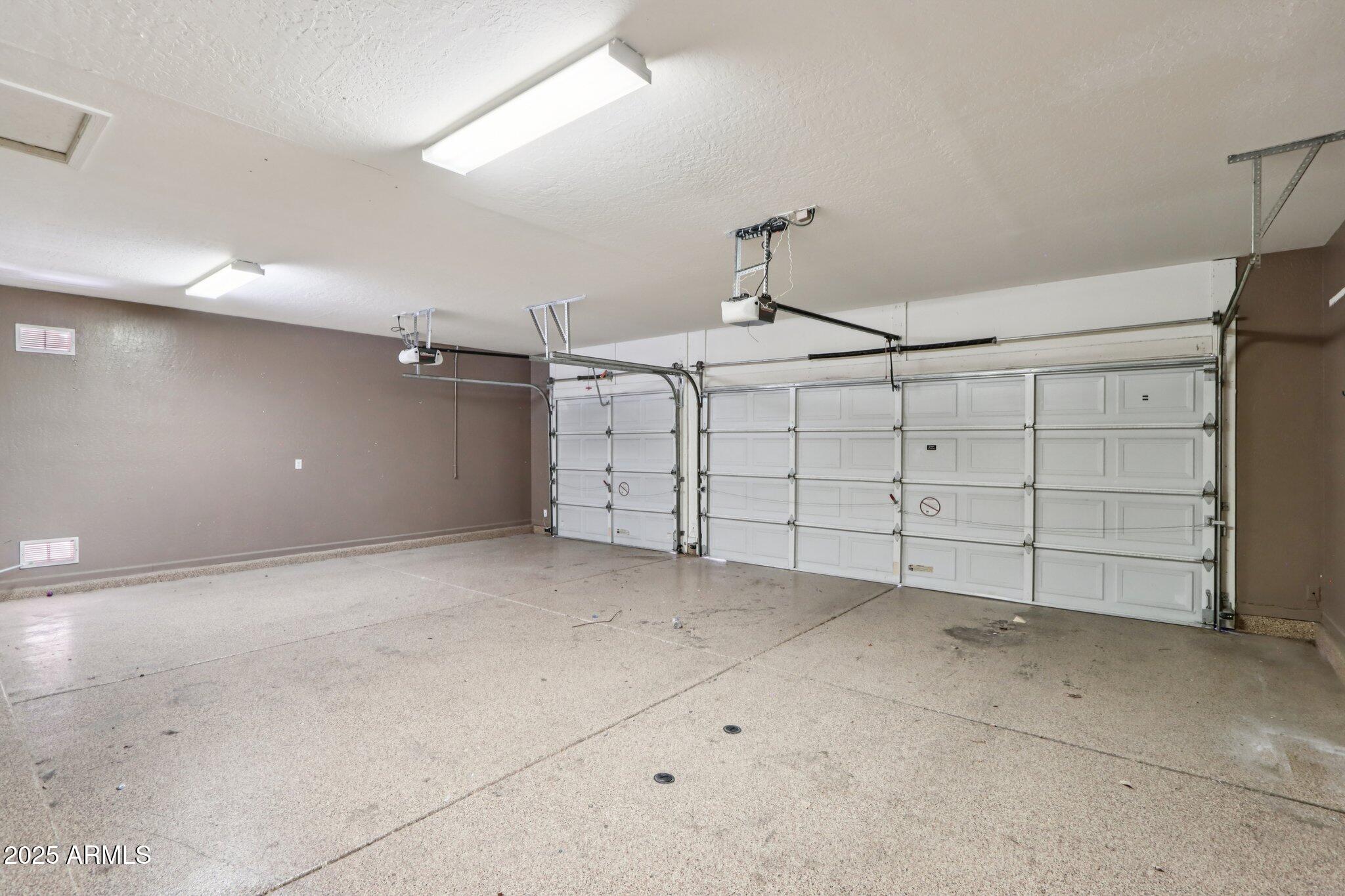 2403 E SAN TAN Street