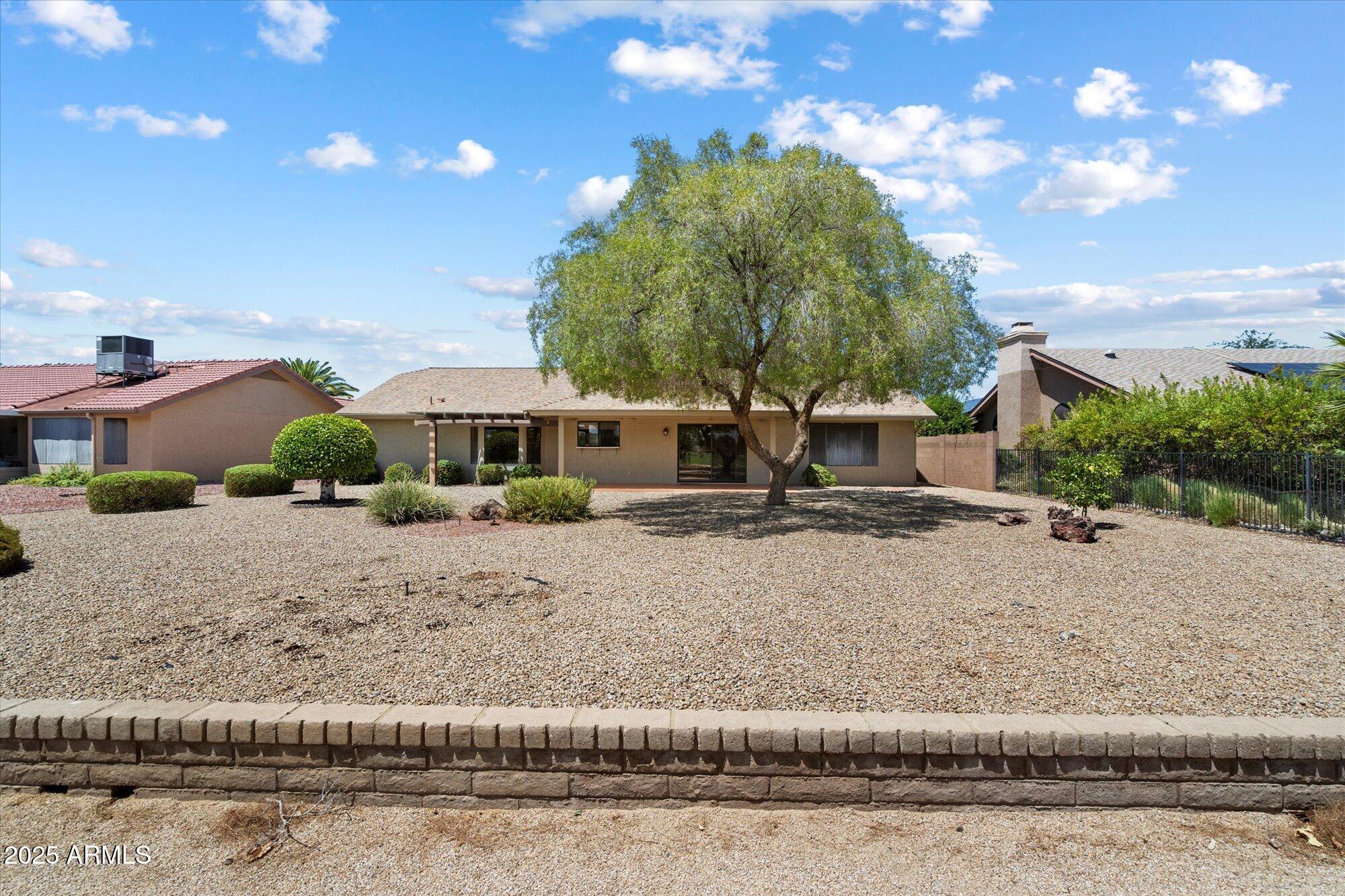 20619 N STONEGATE Drive