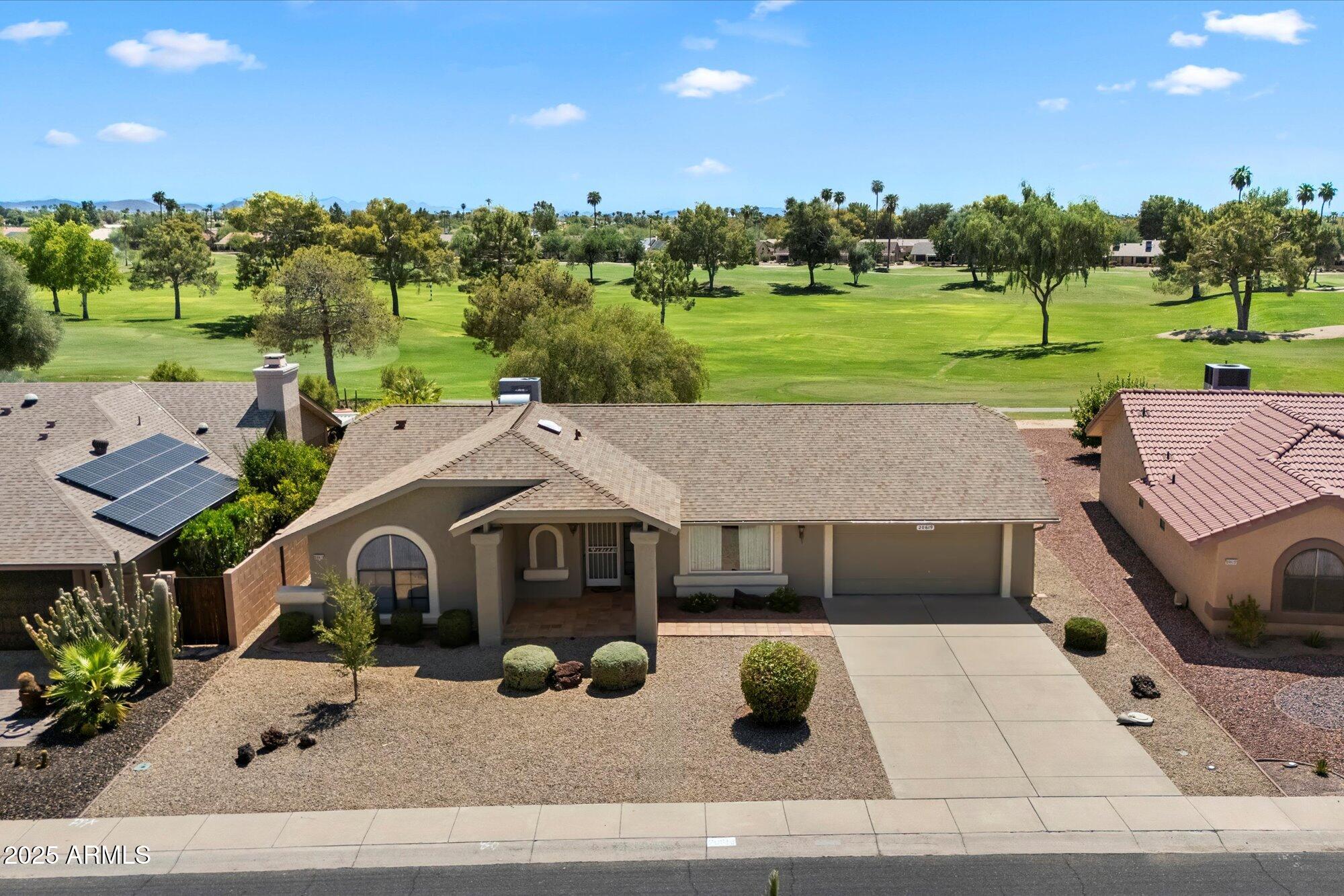 20619 N STONEGATE Drive