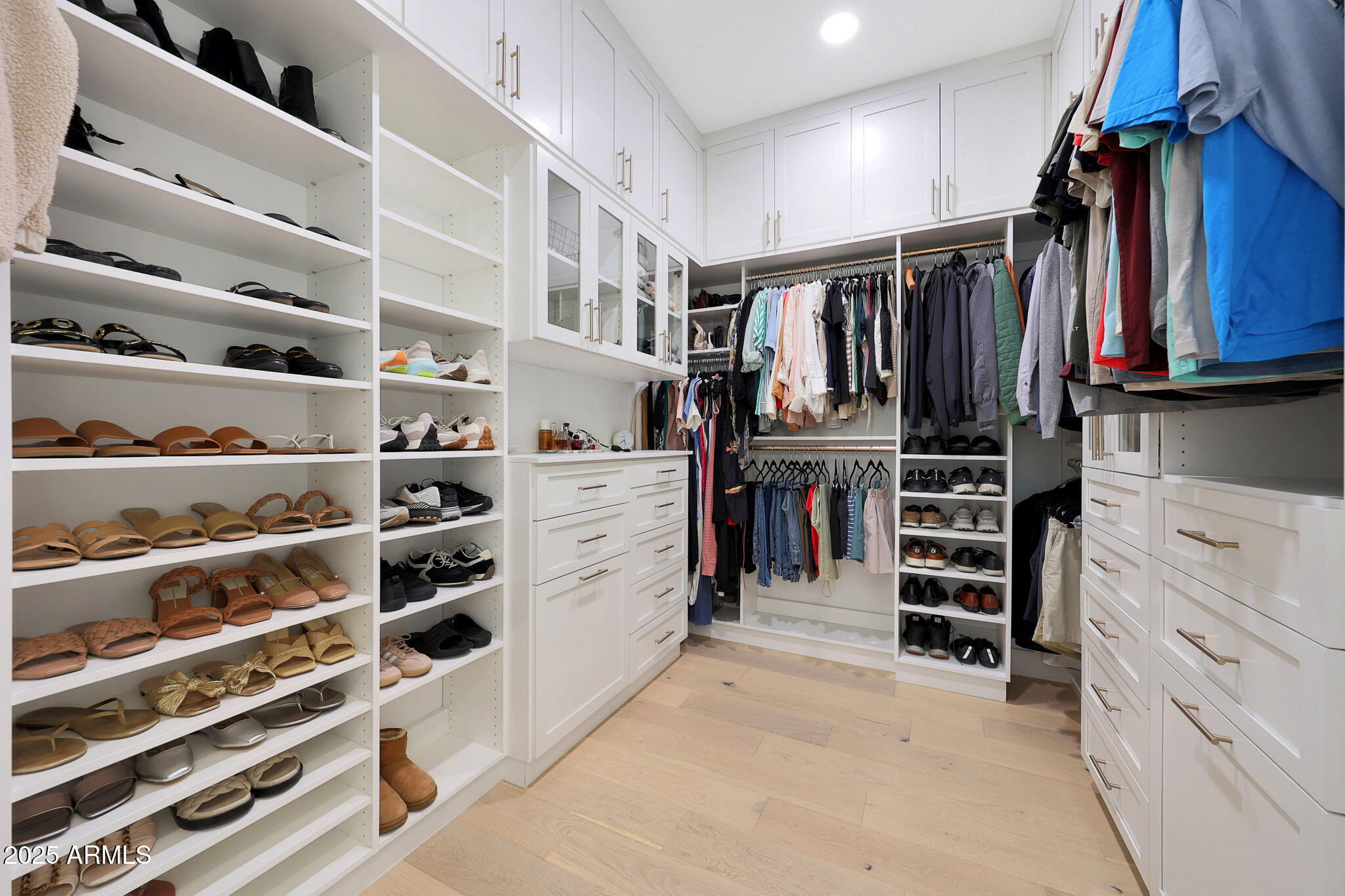 10826 E PALM RIDGE Drive