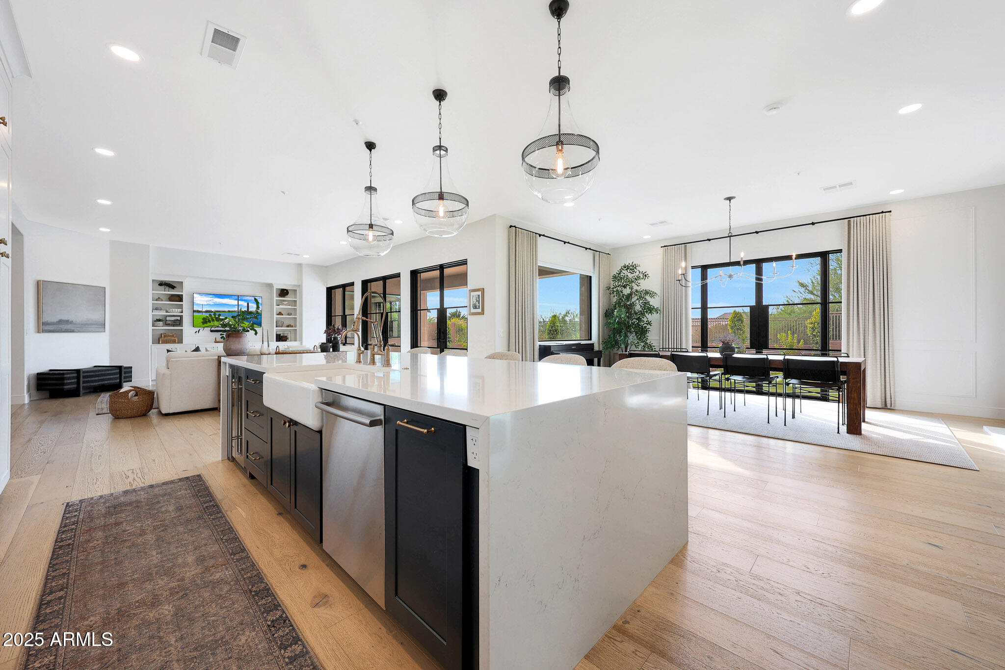 10826 E PALM RIDGE Drive