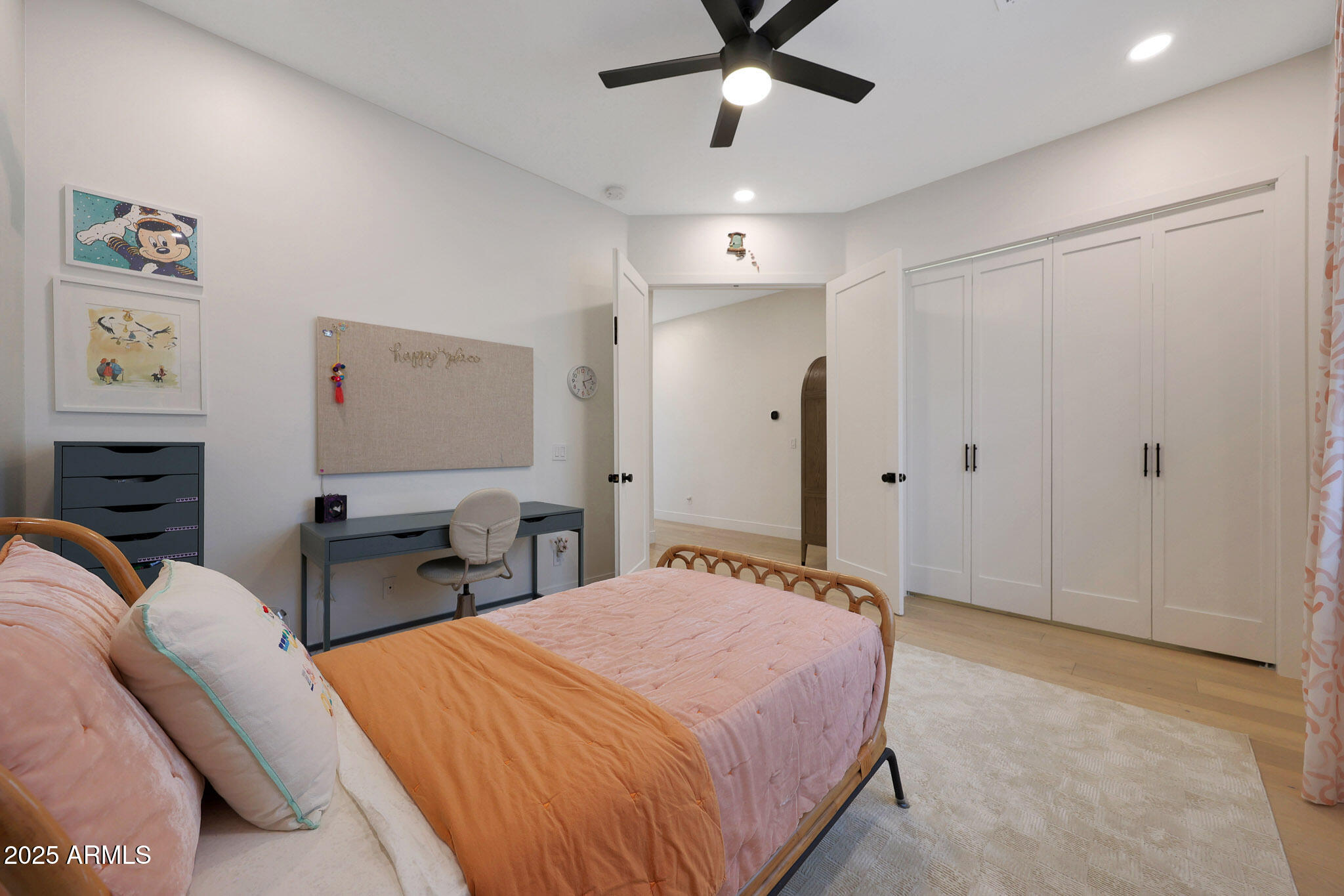 10826 E PALM RIDGE Drive