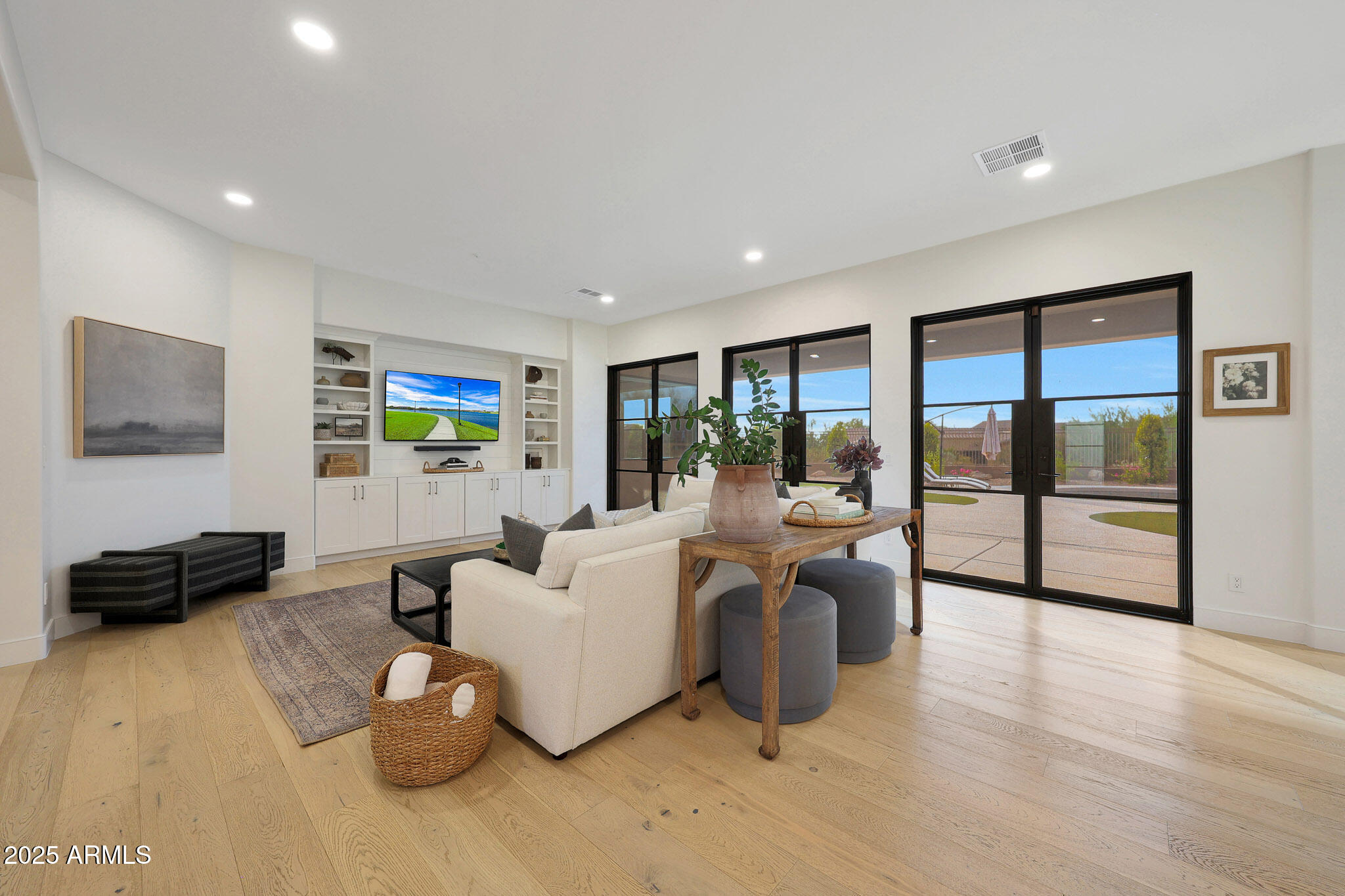 10826 E PALM RIDGE Drive