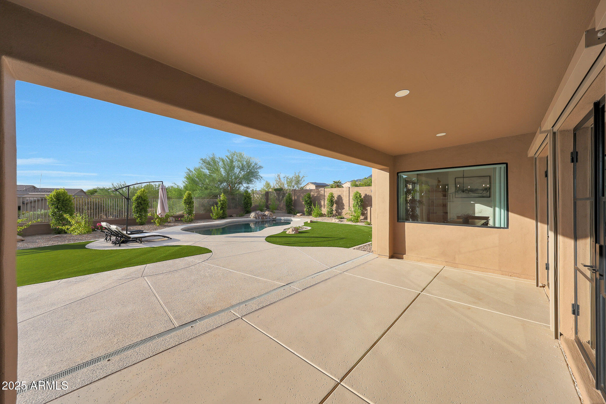 10826 E PALM RIDGE Drive