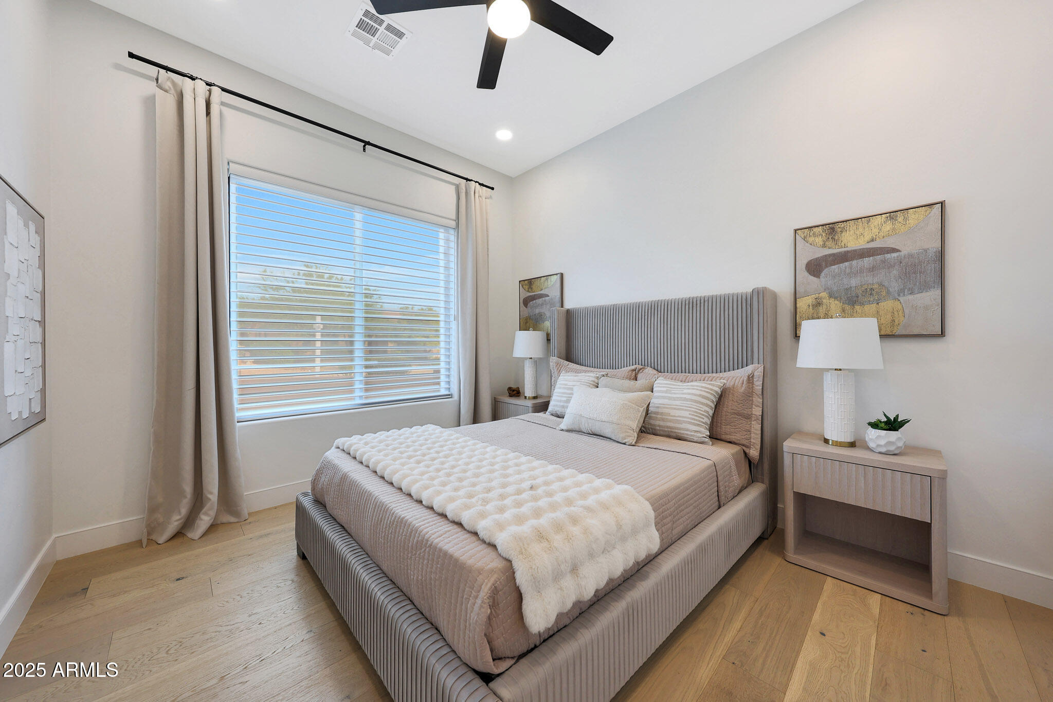 10826 E PALM RIDGE Drive