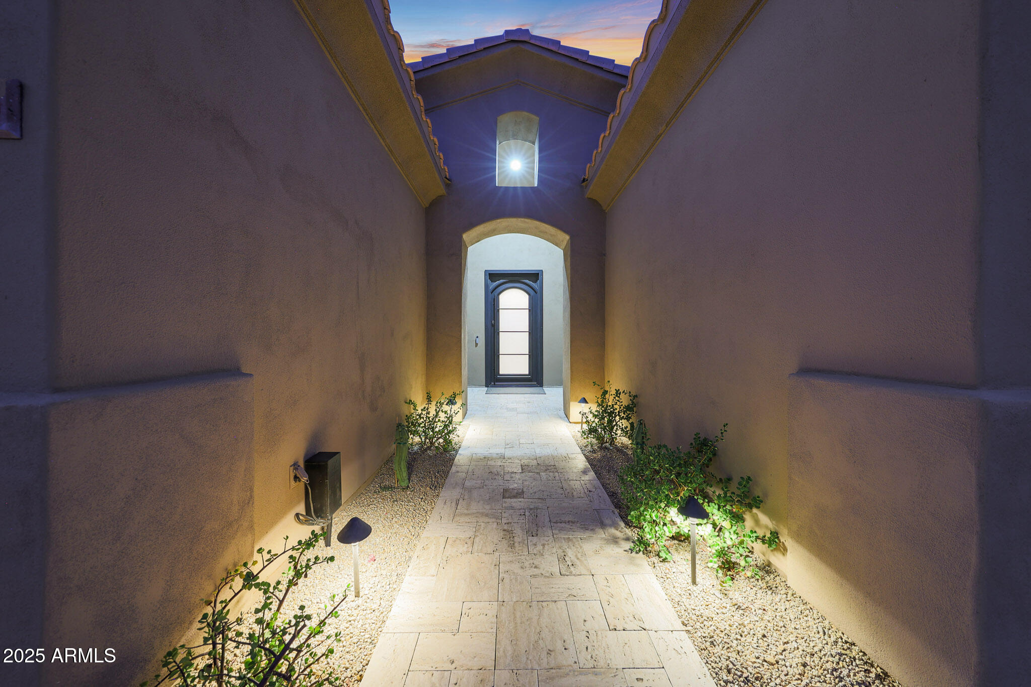 10826 E PALM RIDGE Drive