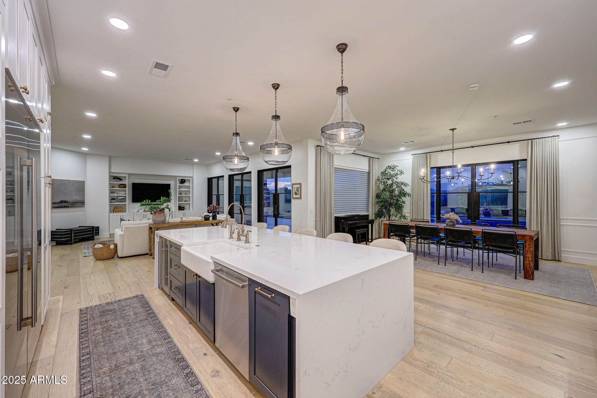 10826 E PALM RIDGE Drive