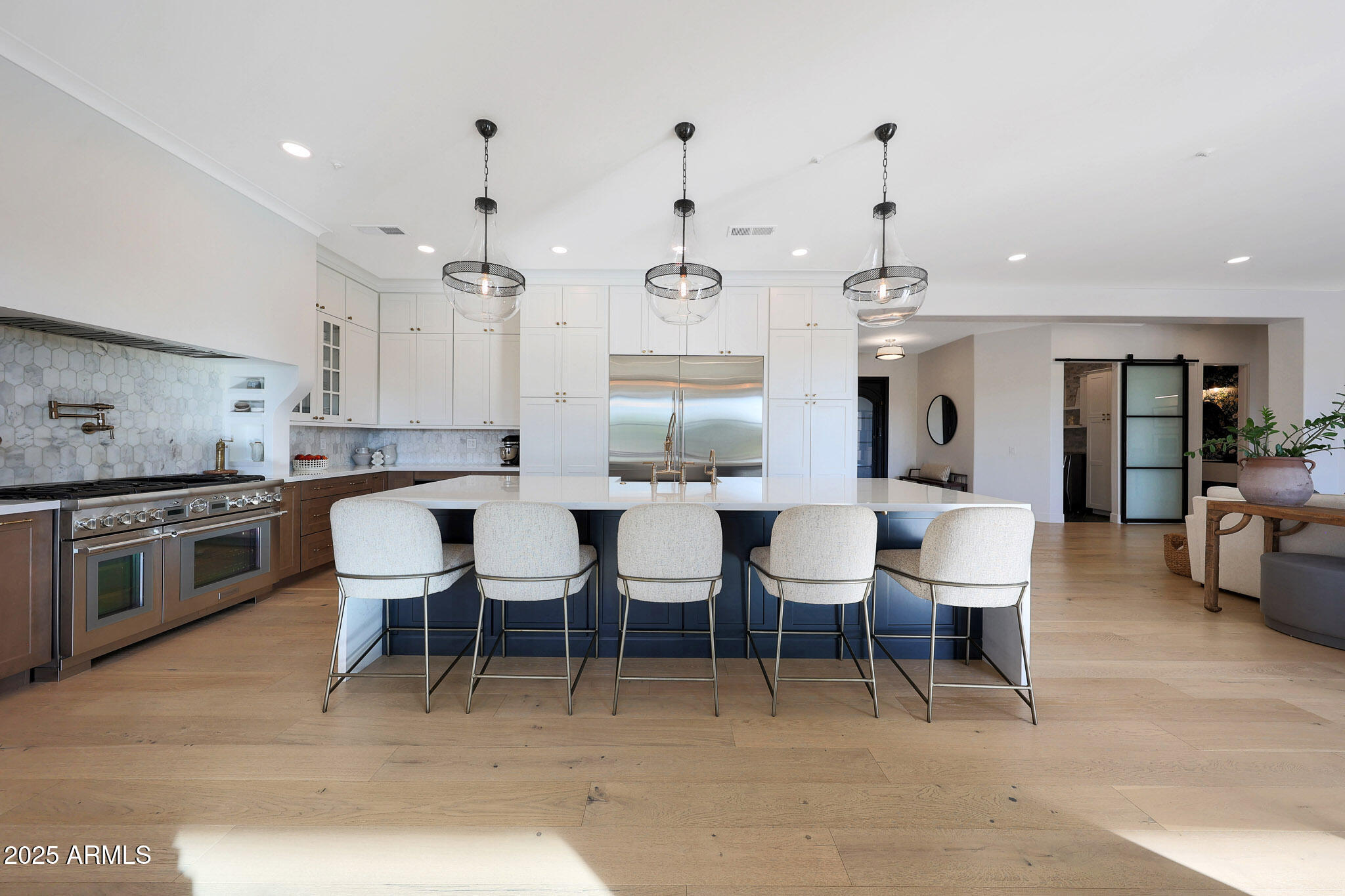 10826 E PALM RIDGE Drive