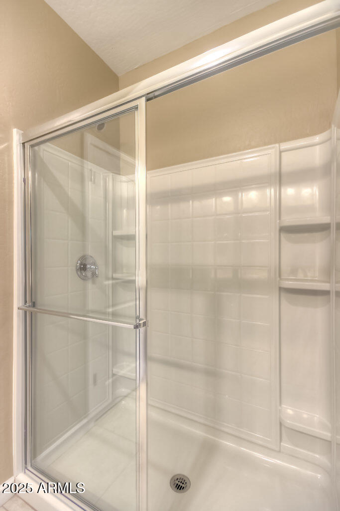 1367 S COUNTRY CLUB Drive 1200