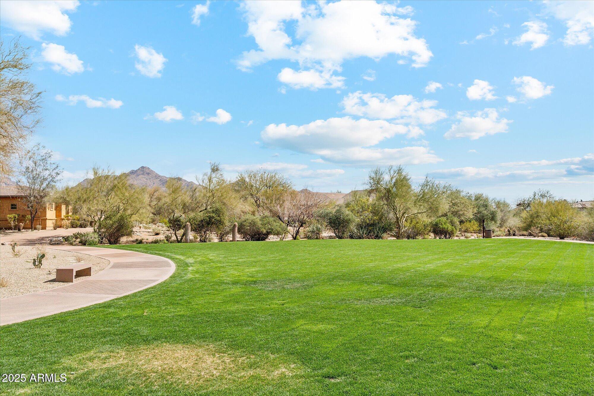 9282 E DESERT View, Scottsdale