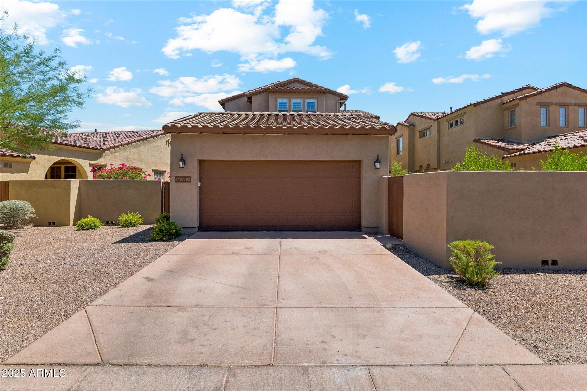 9282 E DESERT View, Scottsdale