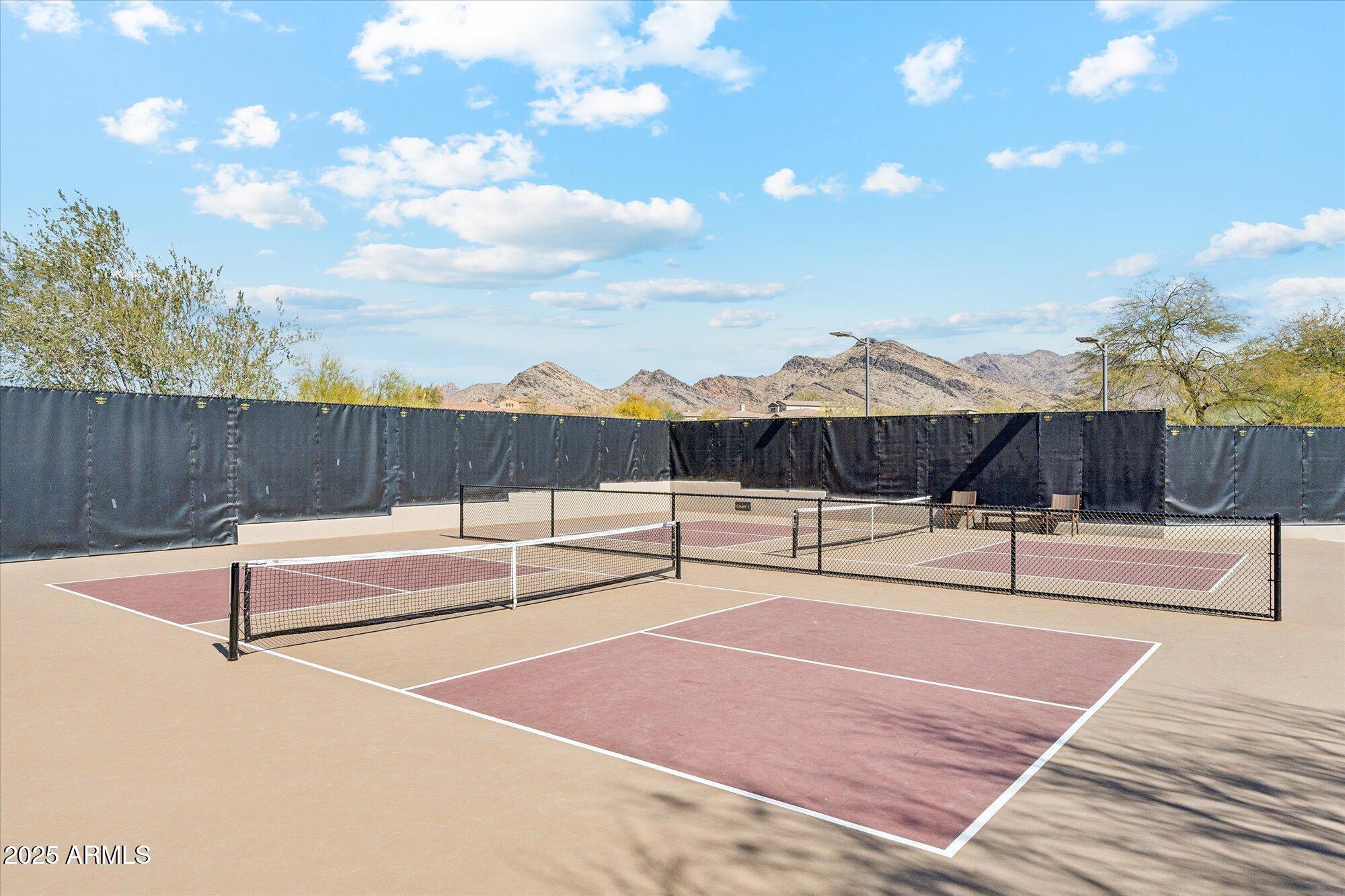 9282 E DESERT View, Scottsdale