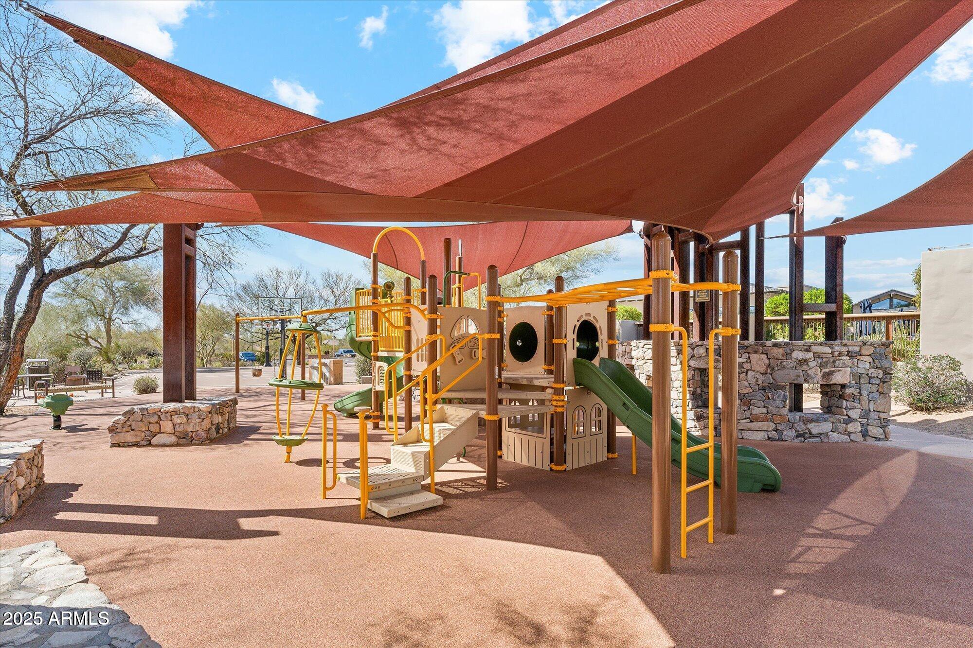 9282 E DESERT View, Scottsdale