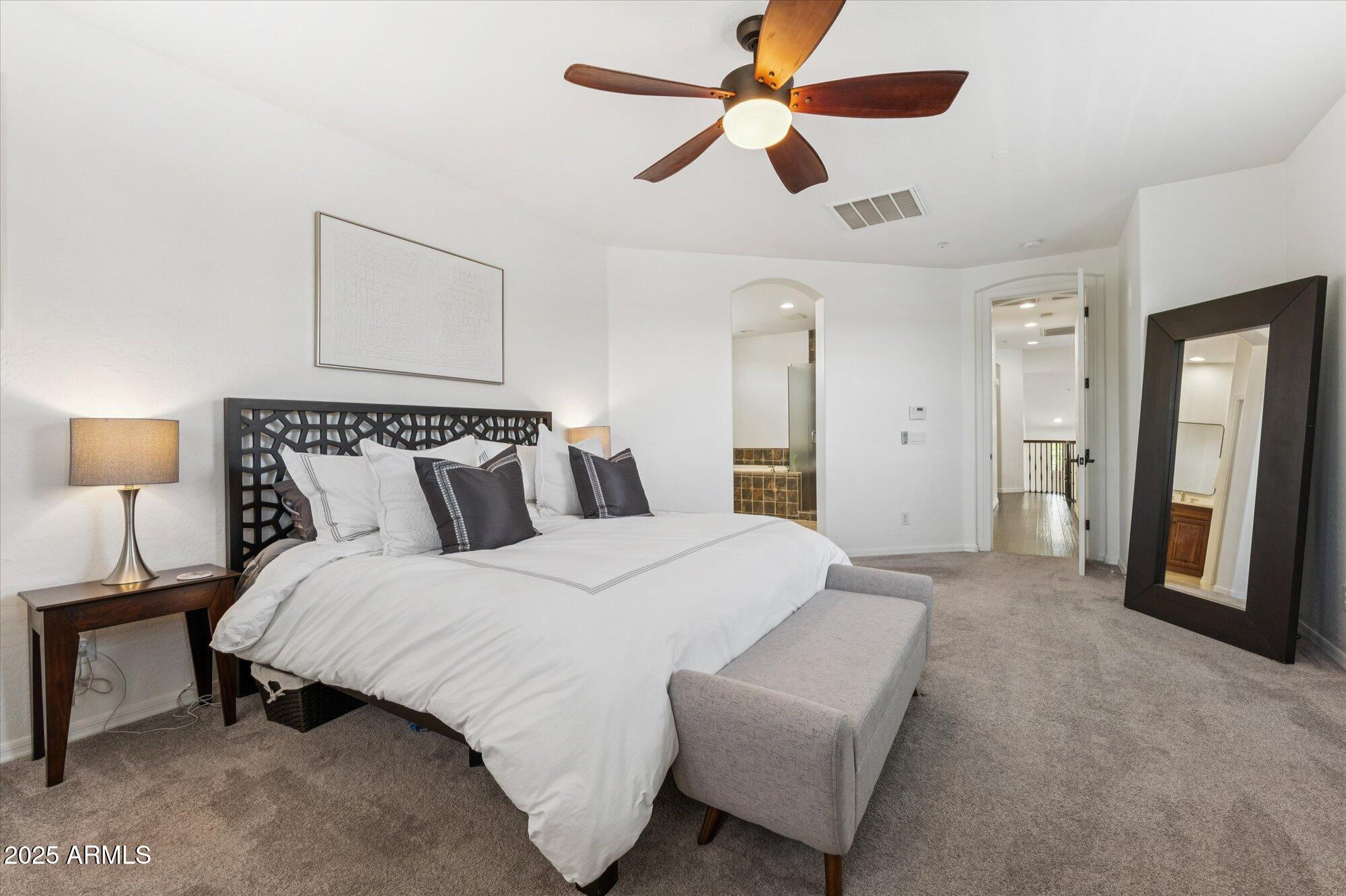 9282 E DESERT View, Scottsdale