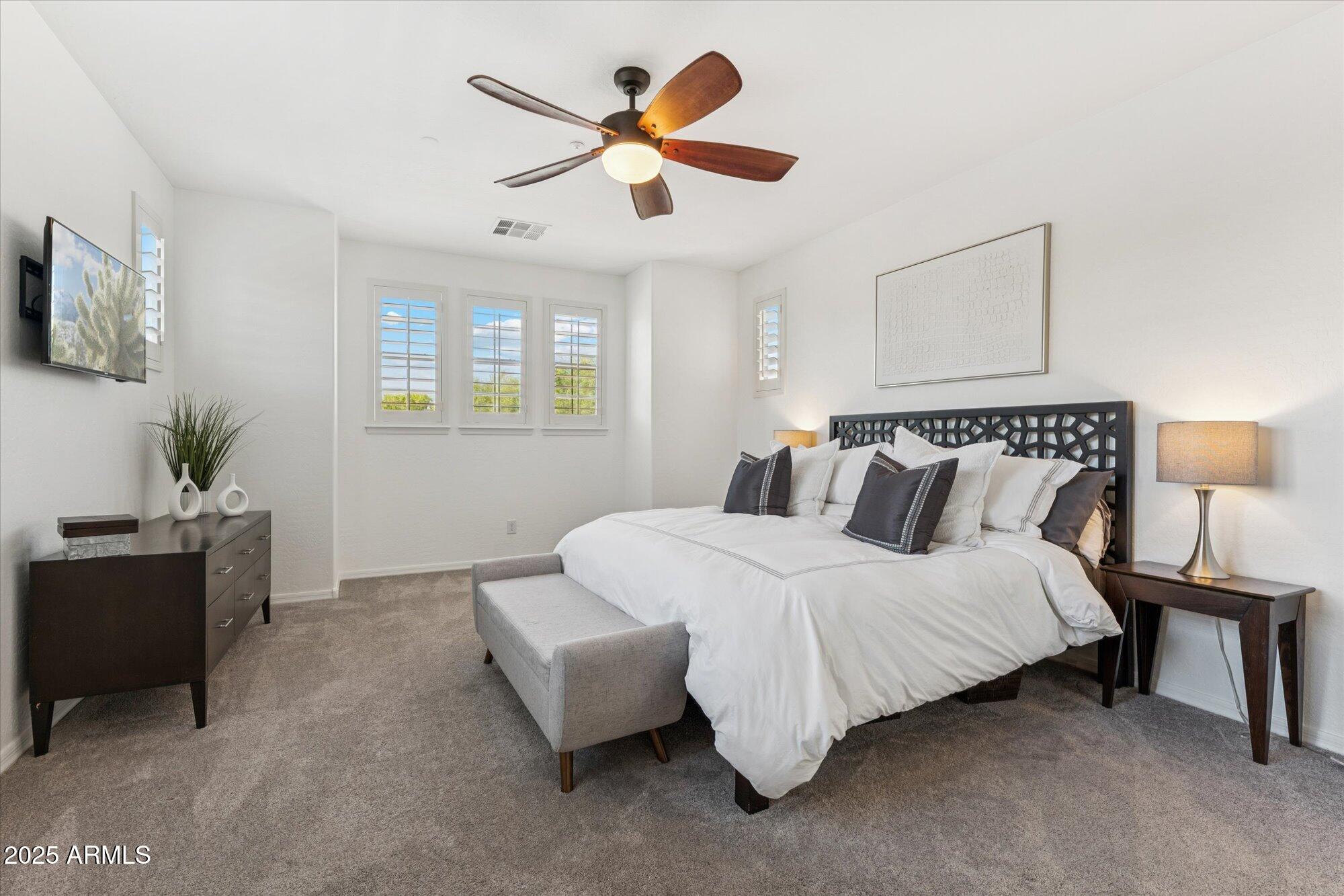 9282 E DESERT View, Scottsdale