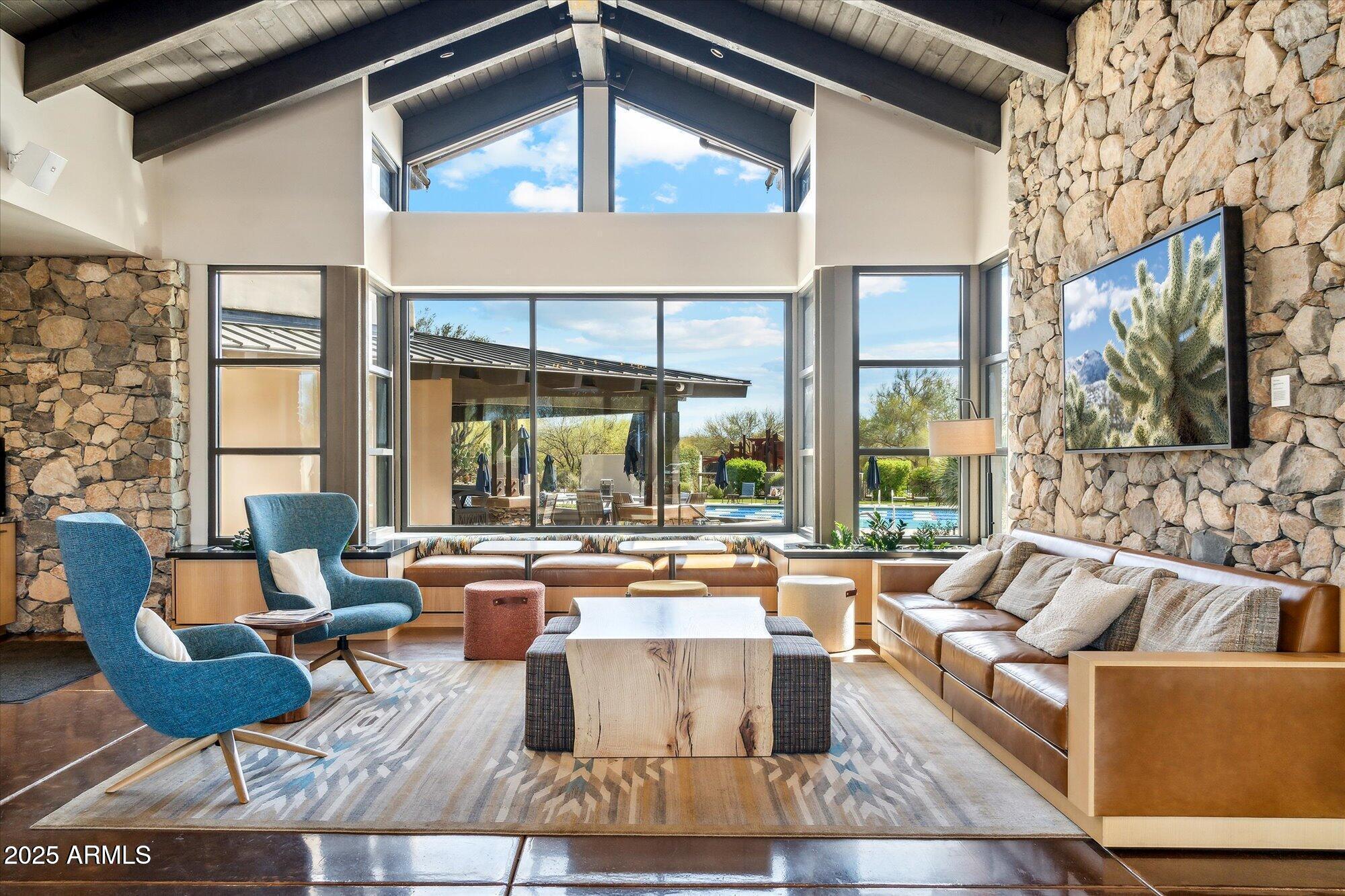 9282 E DESERT View, Scottsdale