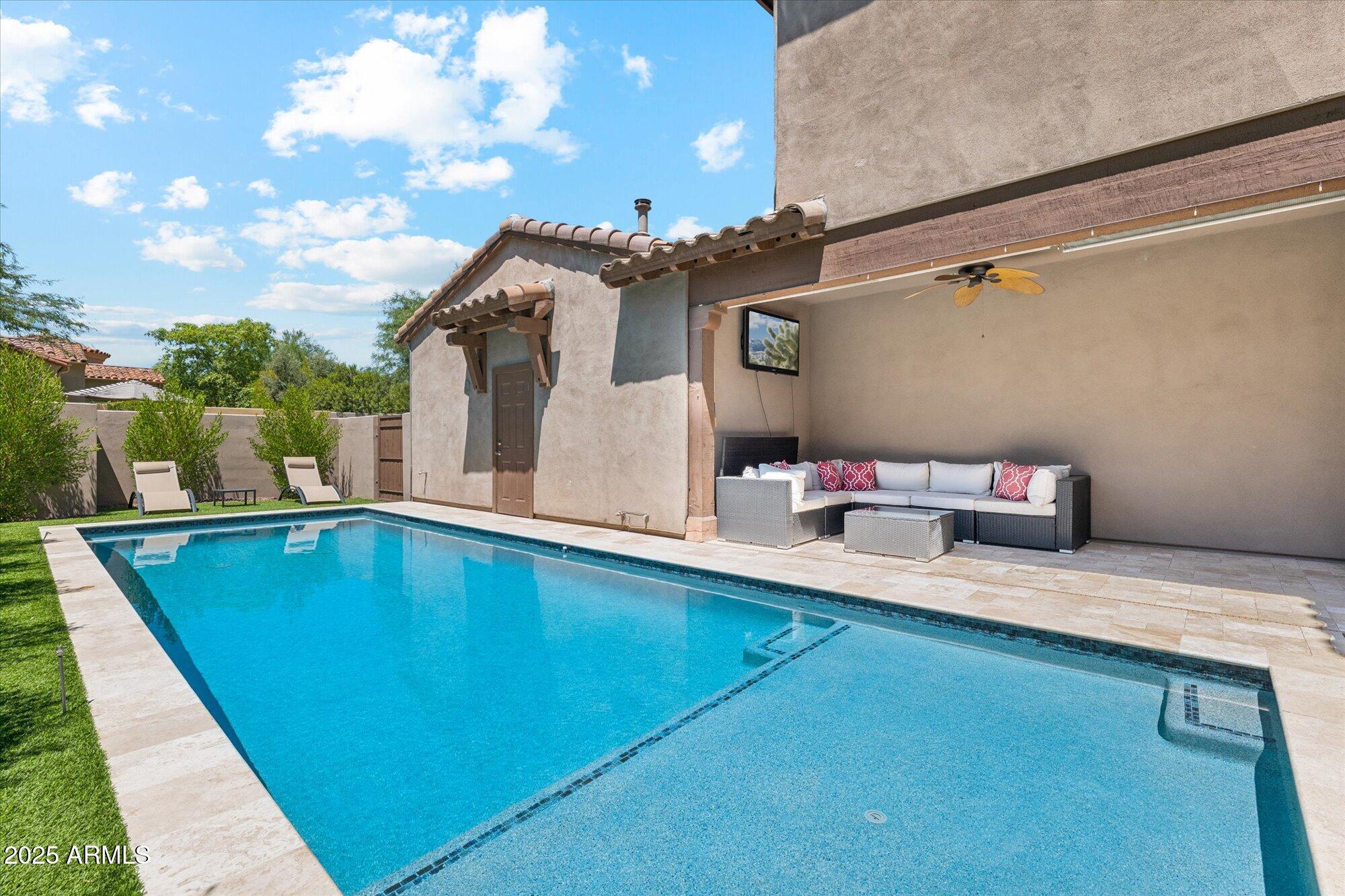 9282 E DESERT View, Scottsdale