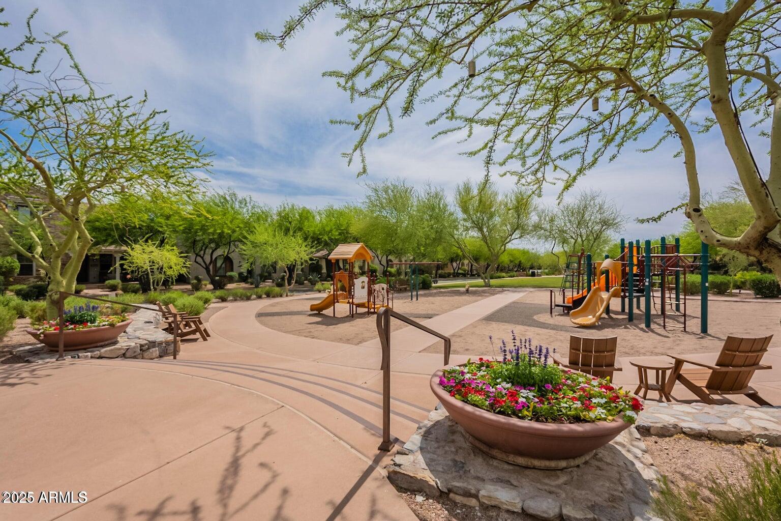 9282 E DESERT View, Scottsdale