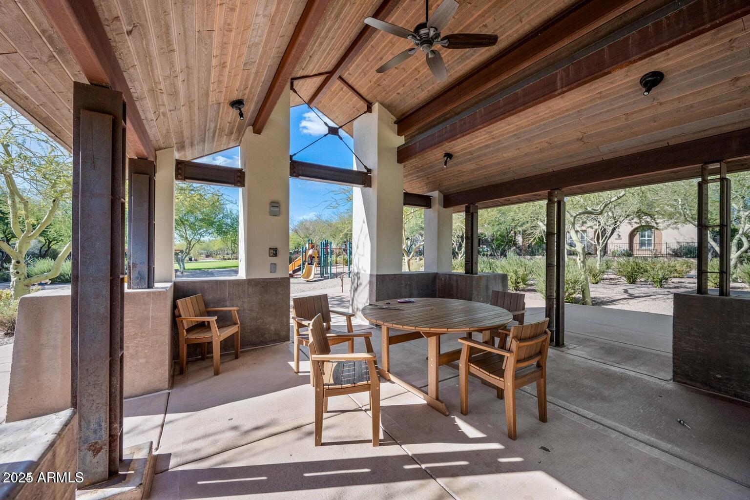9282 E DESERT View, Scottsdale