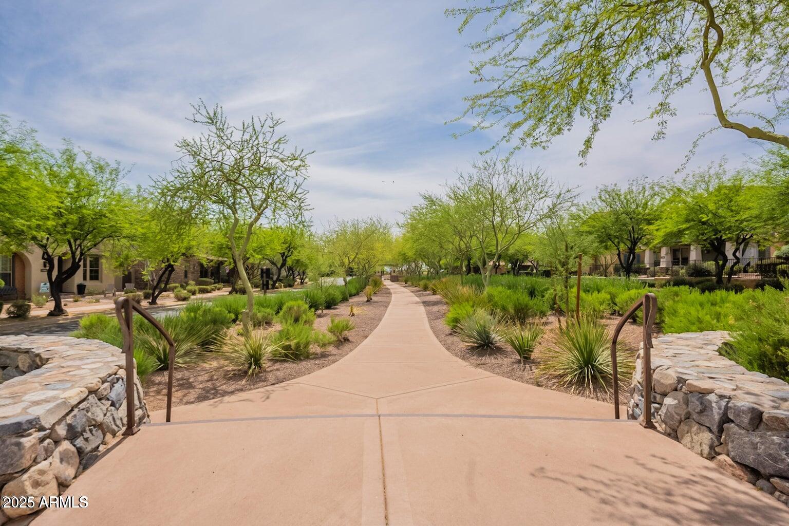 9282 E DESERT View, Scottsdale