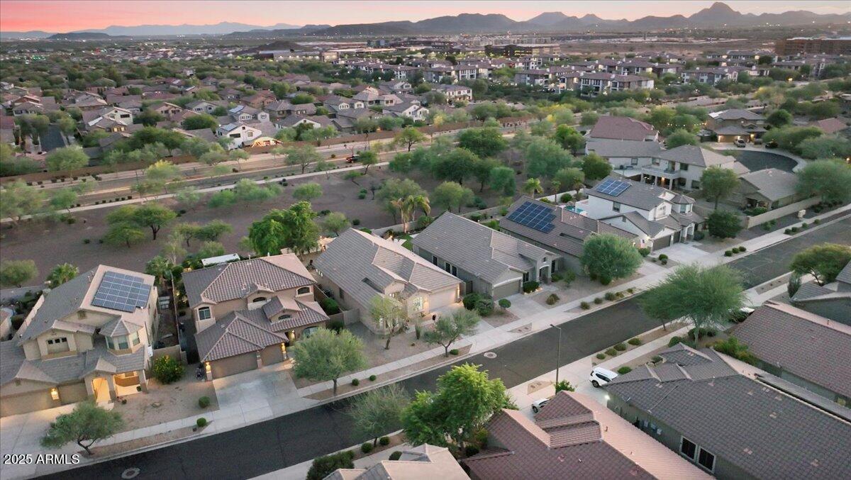 2405 W APACHE RAIN Road