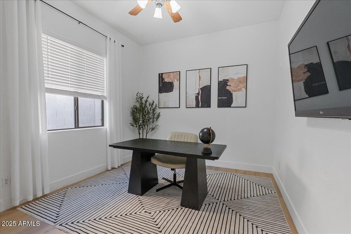 2405 W APACHE RAIN Road