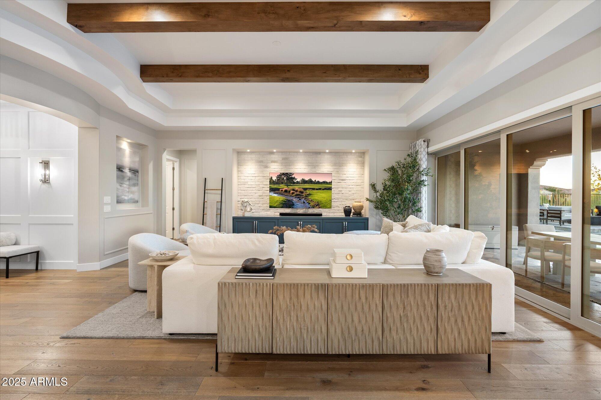 6214 E FOREST PLEASANT Place