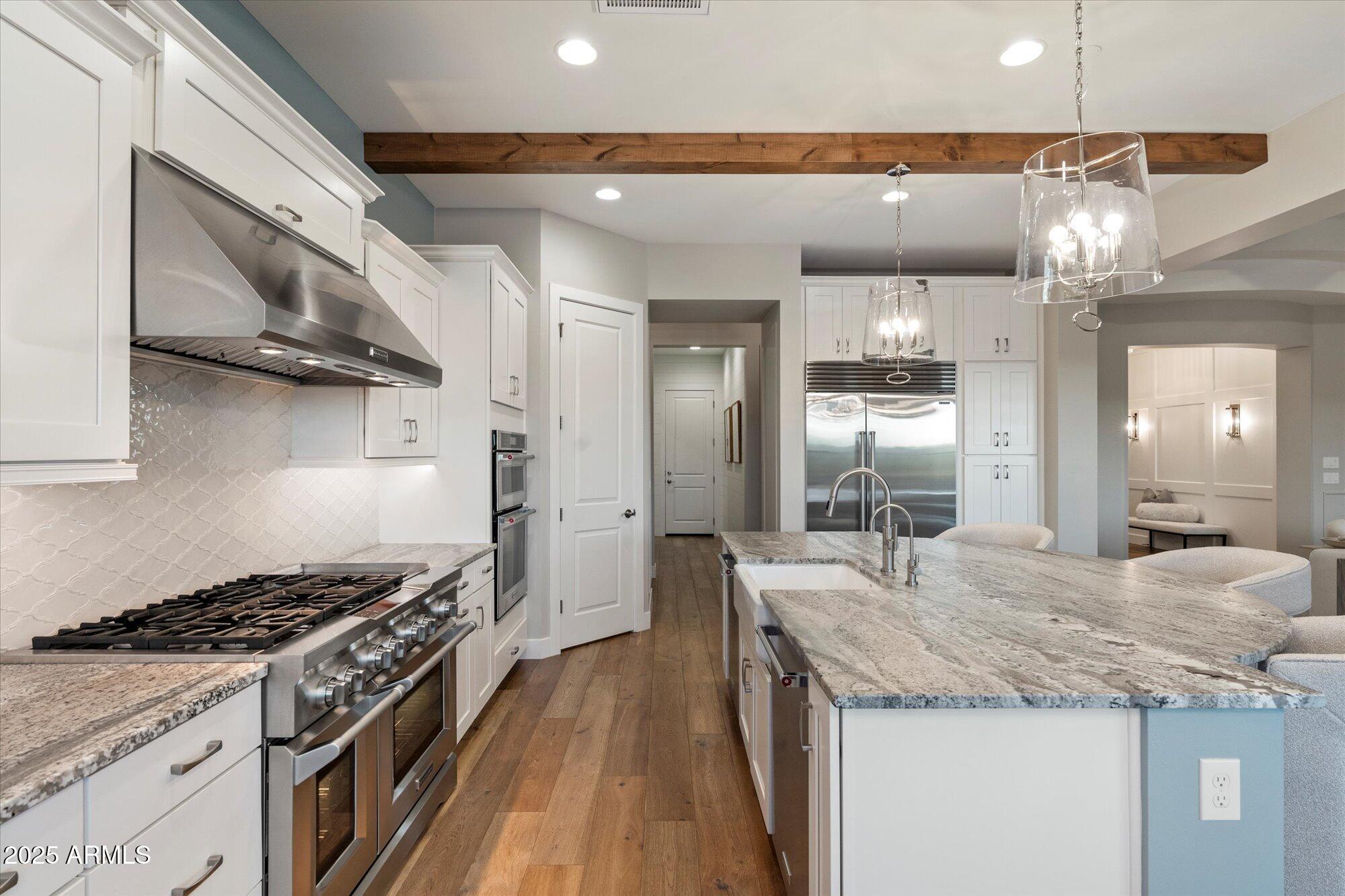 6214 E FOREST PLEASANT Place